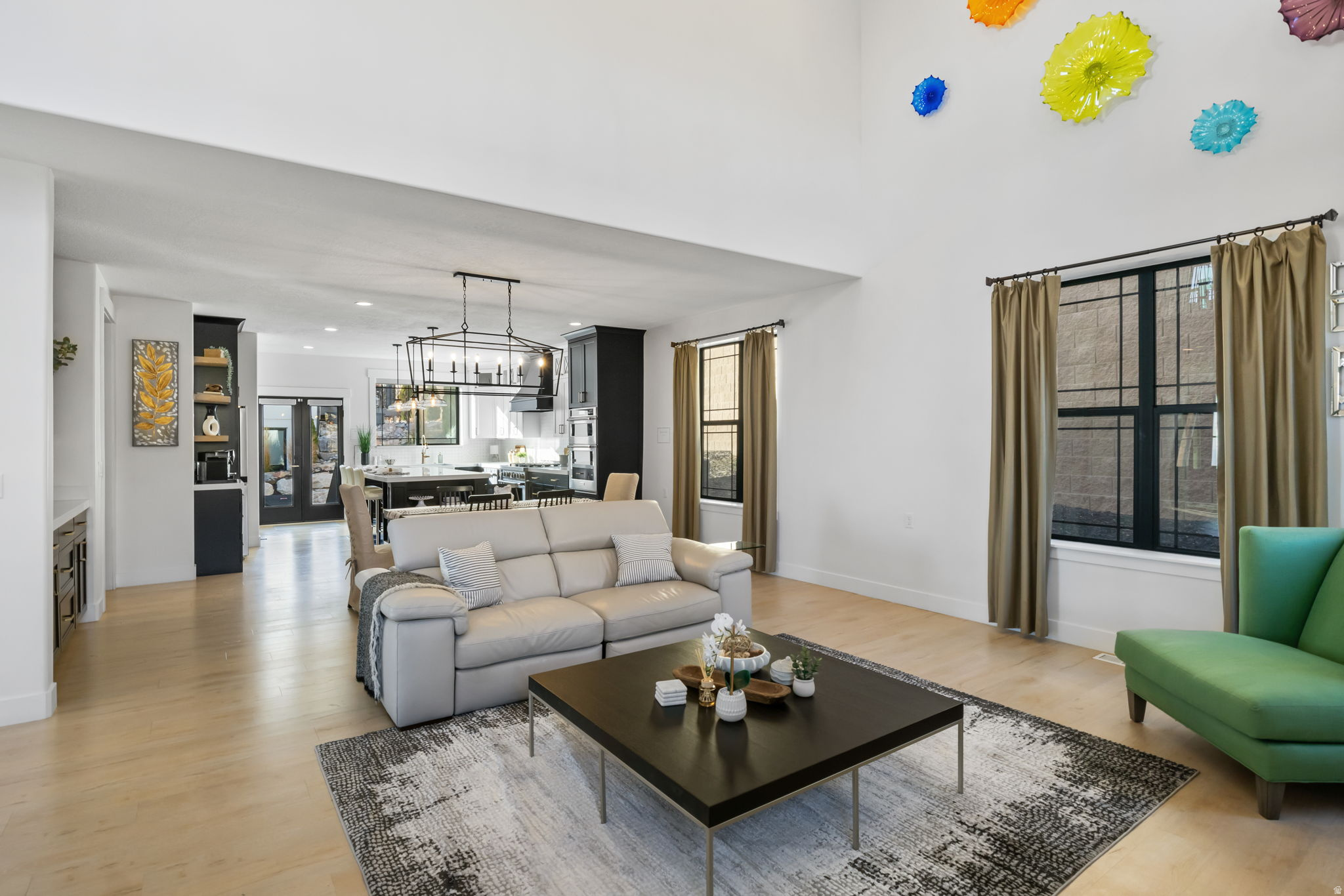 SEASONS ESTATES - Residential
