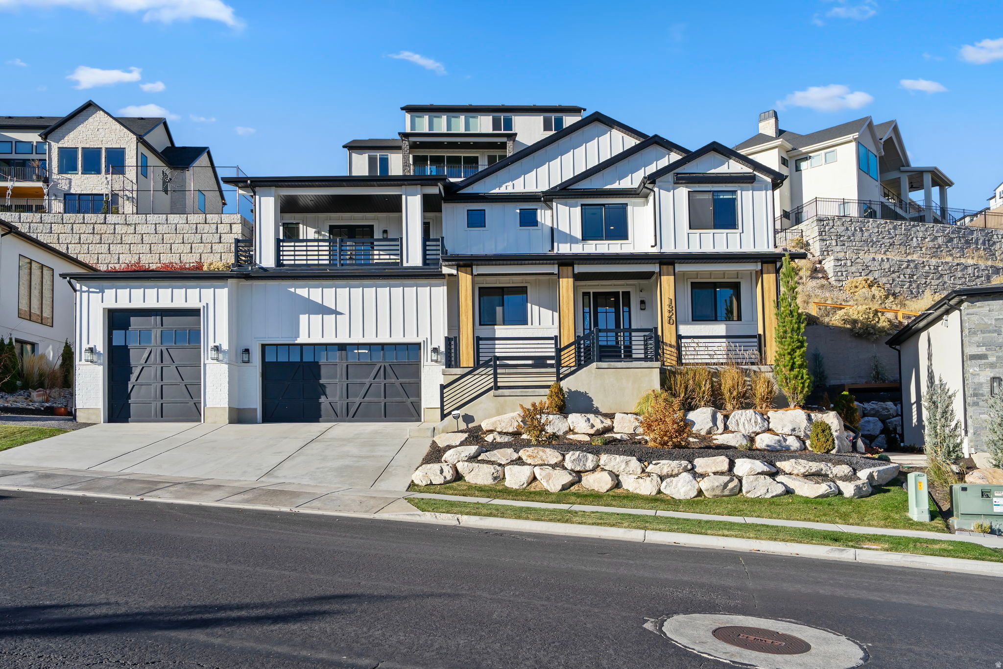 SEASONS ESTATES - Residential