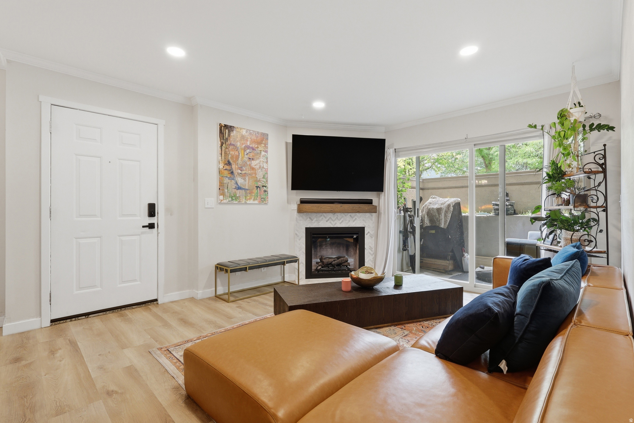 HILL CREEK - Residential
