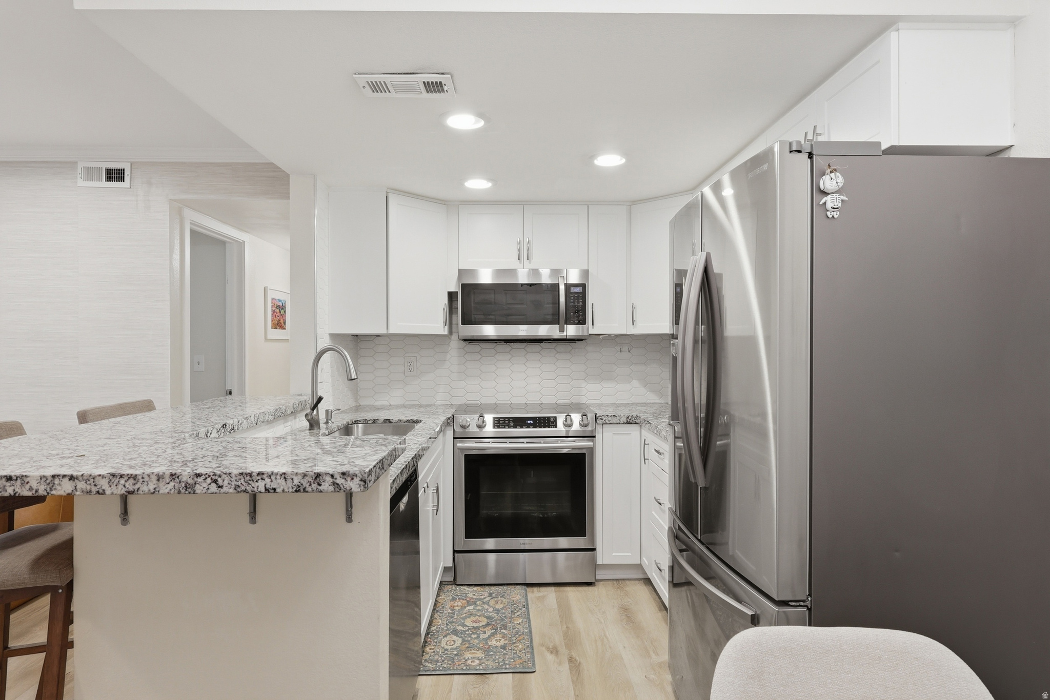 HILL CREEK - Residential