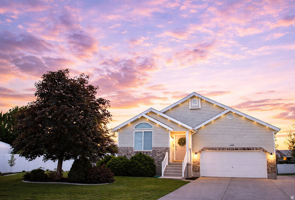 MEADOWS - Residential