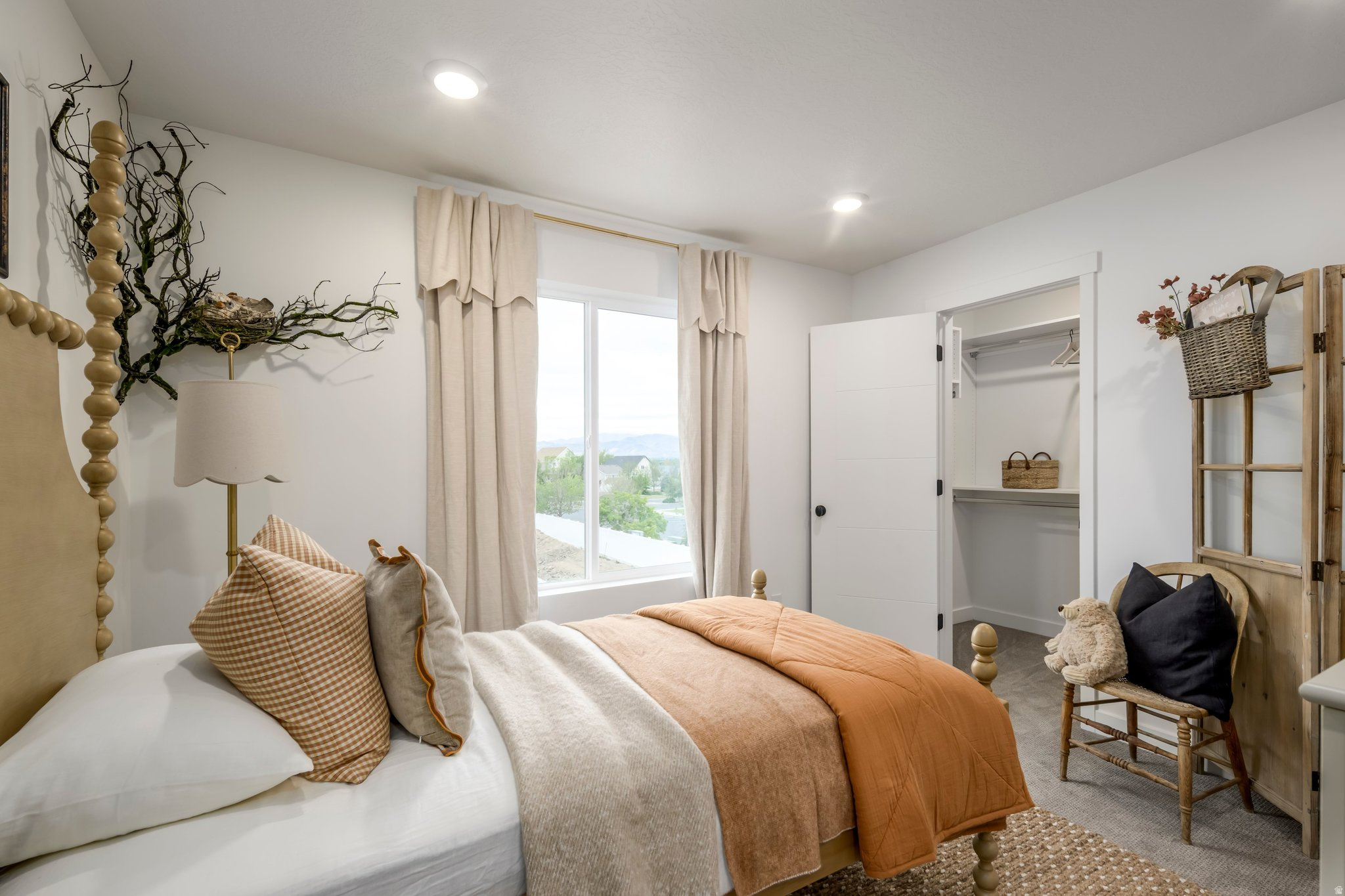 BULLION - Residential