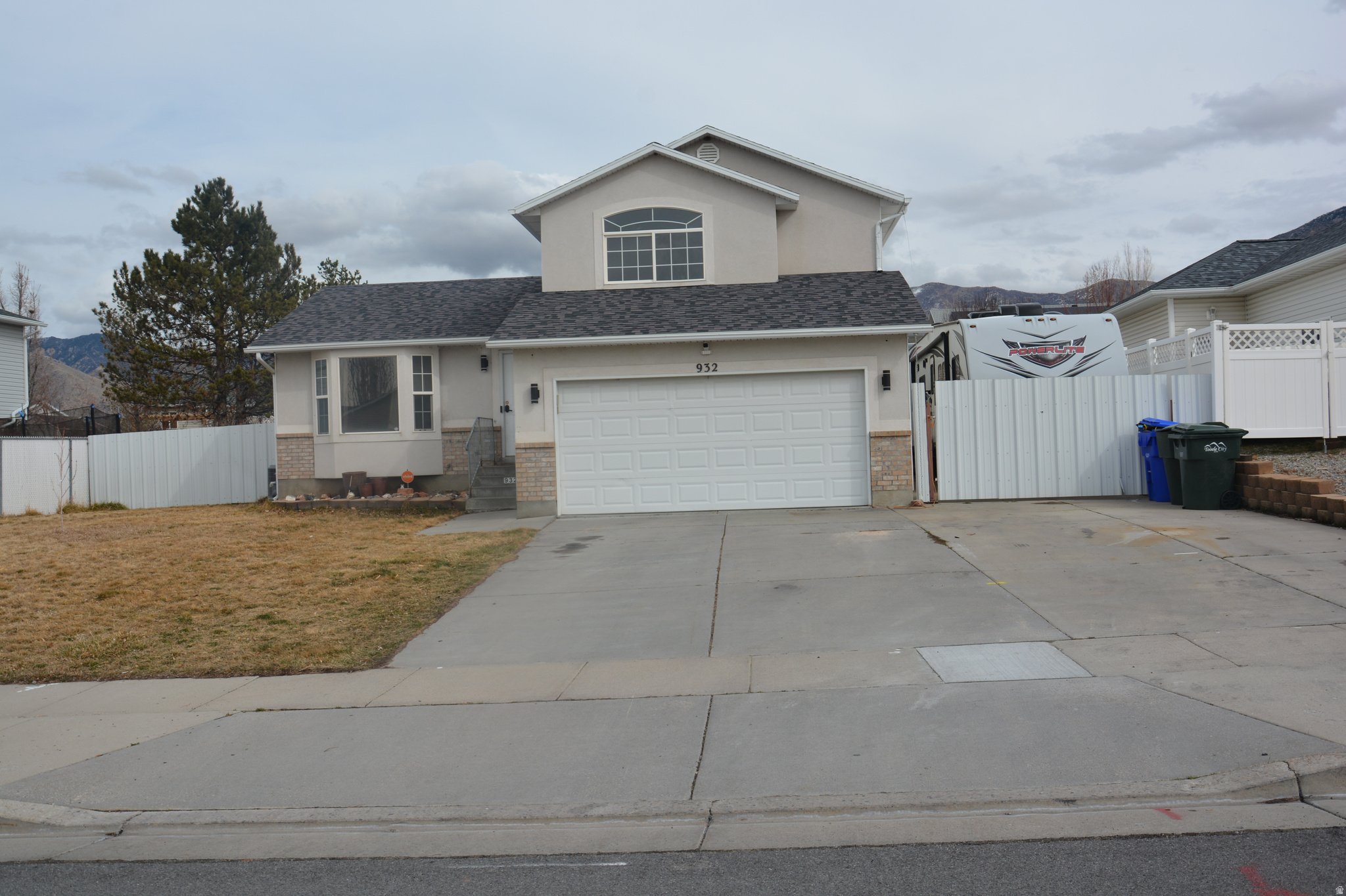 This spacious 5-bedroom, 3.5-bathroom home offers incredible potential and a welcoming layout designed for comfortable everyday living. New carpet was installed May 5, 2026, adding fresh appeal for the next owner. New water heater. Step outside to enjoy the backyard retreat featuring a relaxing hot tub with smart lights, along with plenty of space for entertaining, gardening, or future enhancements. The roof is only 2 years old, and the property also includes a convenient 30-amp outlet. This home is a fantastic opportunity for buyers to add their personal touches and create a space that truly reflects their style. Buyer is advised to obtain an independent measurement.