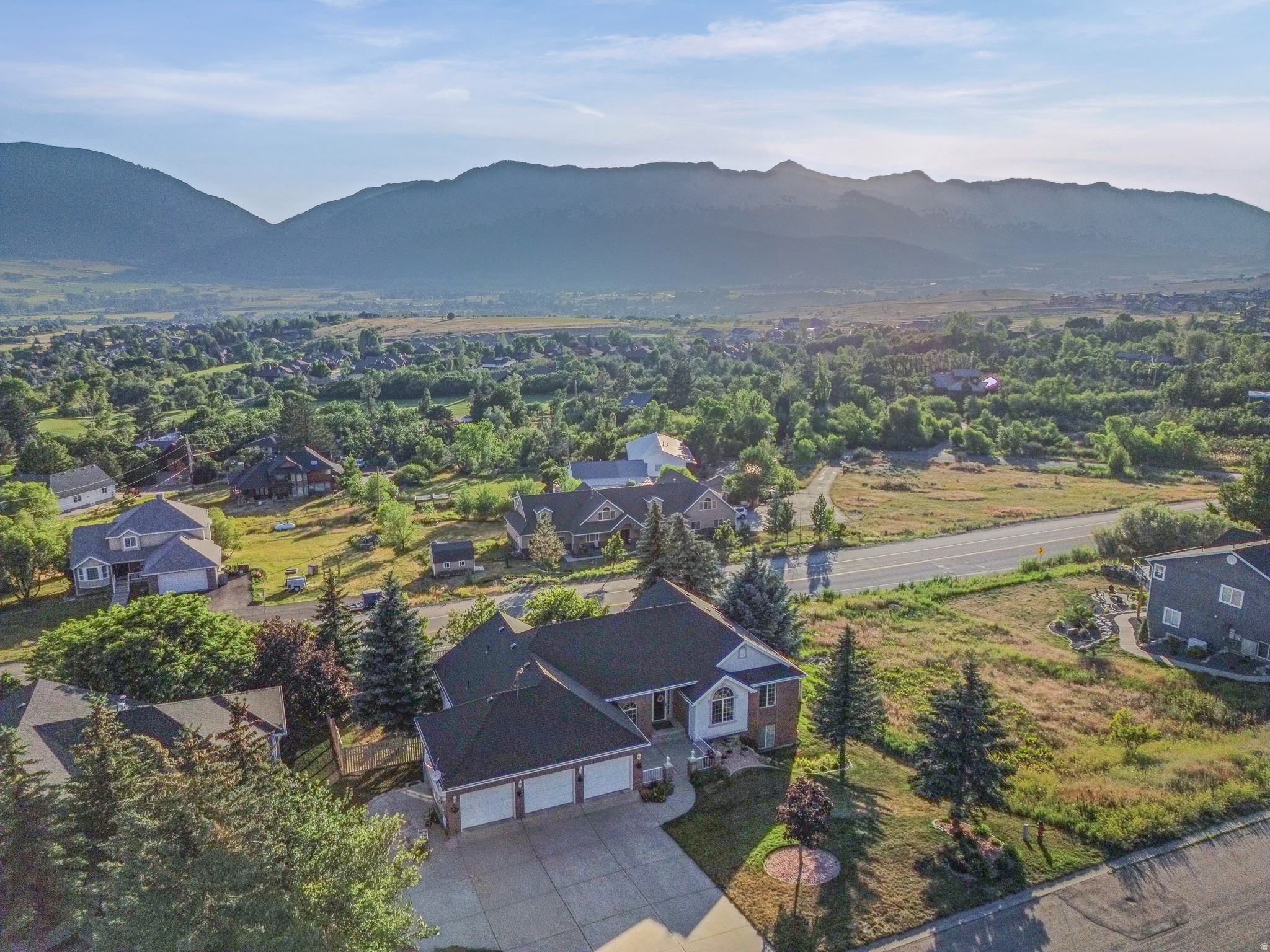 WOLF CREEK - Residential