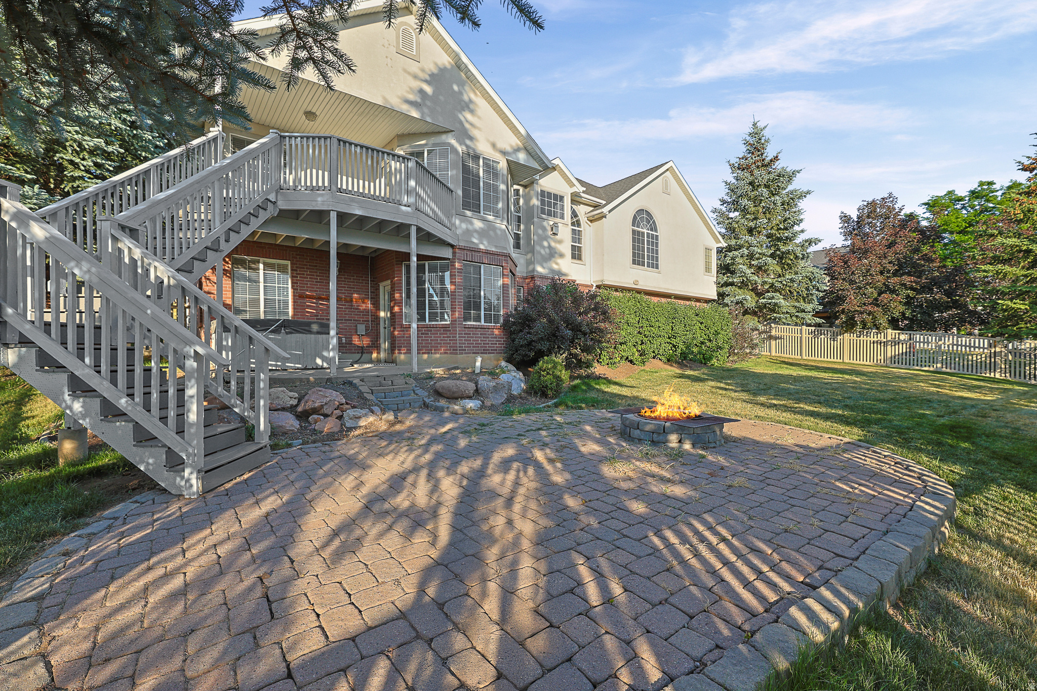 WOLF CREEK - Residential