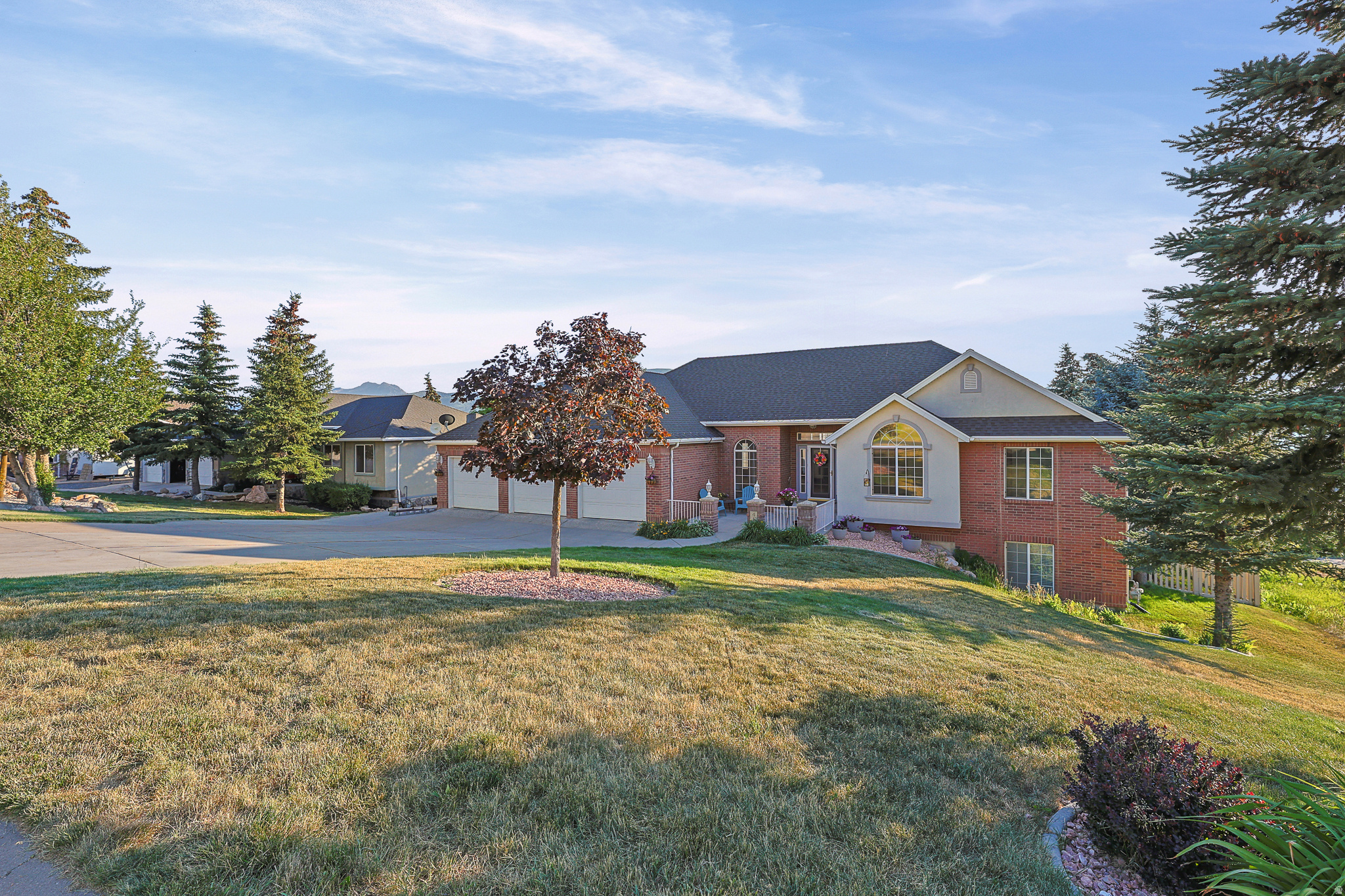 WOLF CREEK - Residential