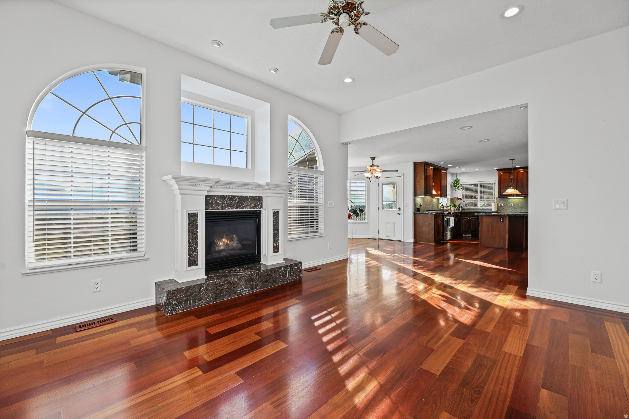 WOLF CREEK - Residential