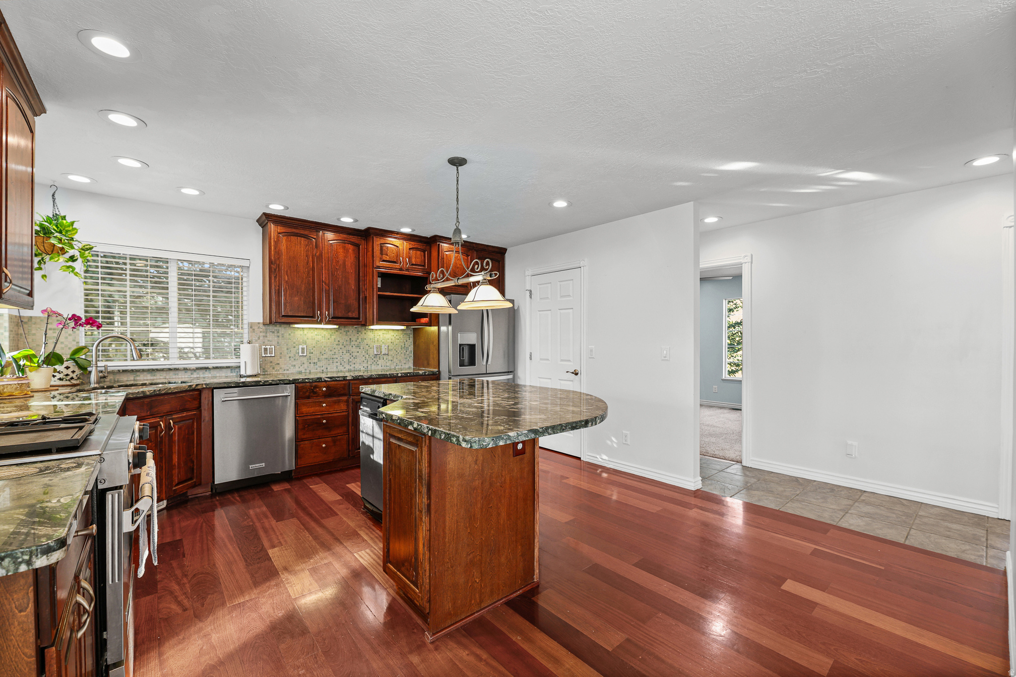 WOLF CREEK - Residential