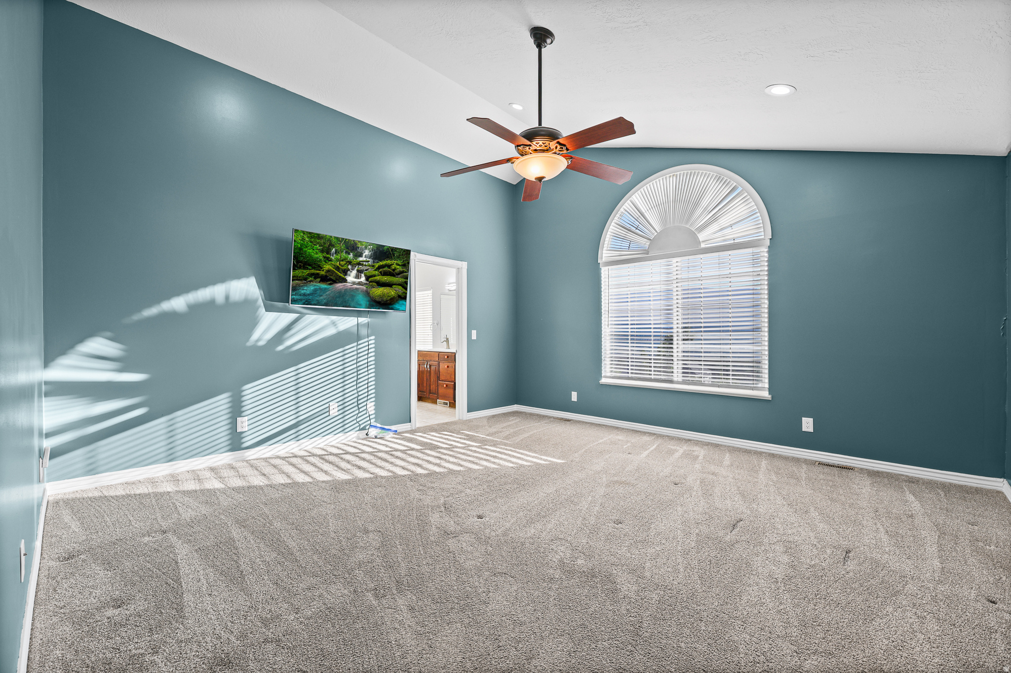 WOLF CREEK - Residential