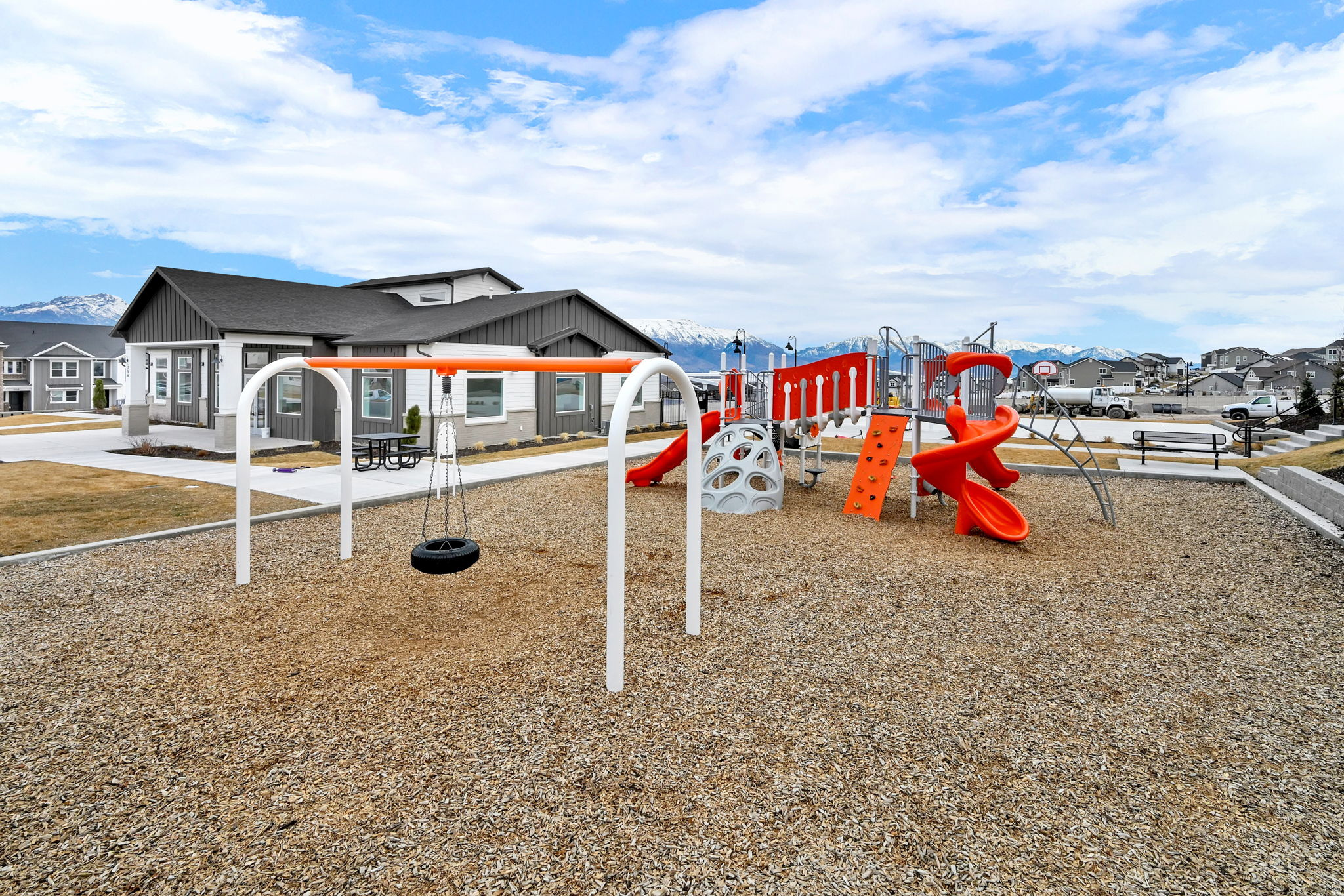 HIGHRIDGE - Residential