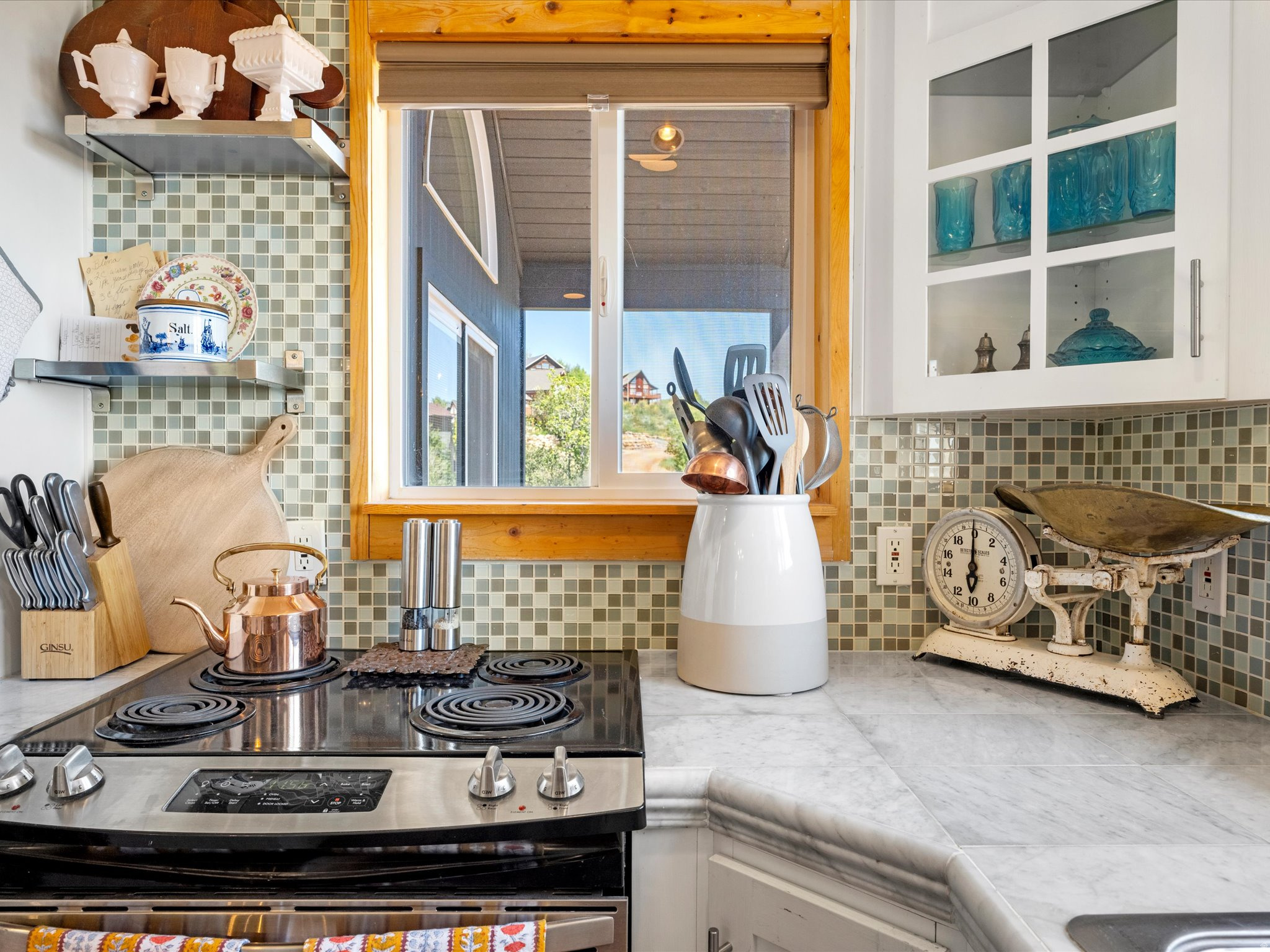 BEAR LAKE WEST - Residential