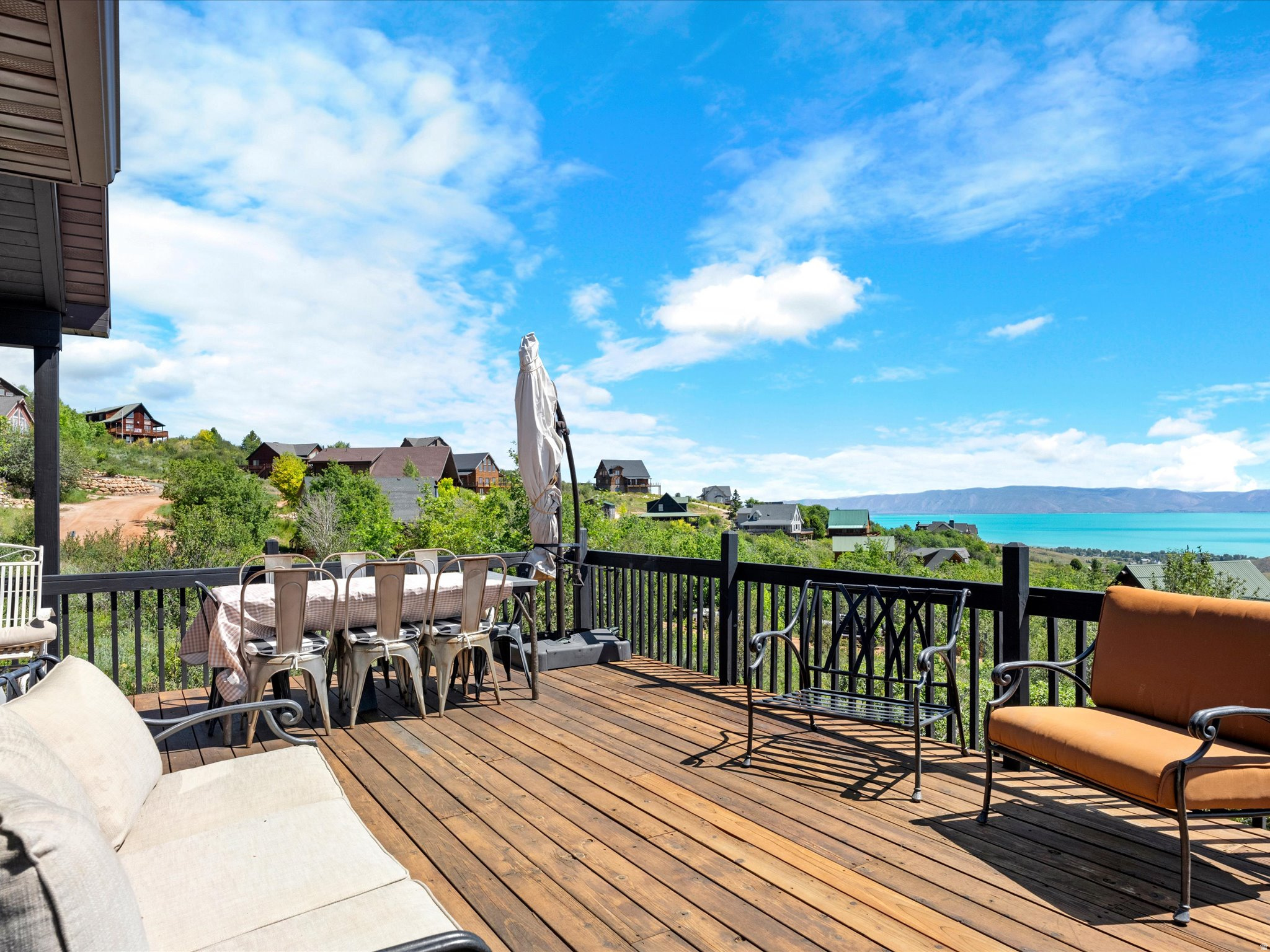 BEAR LAKE WEST - Residential
