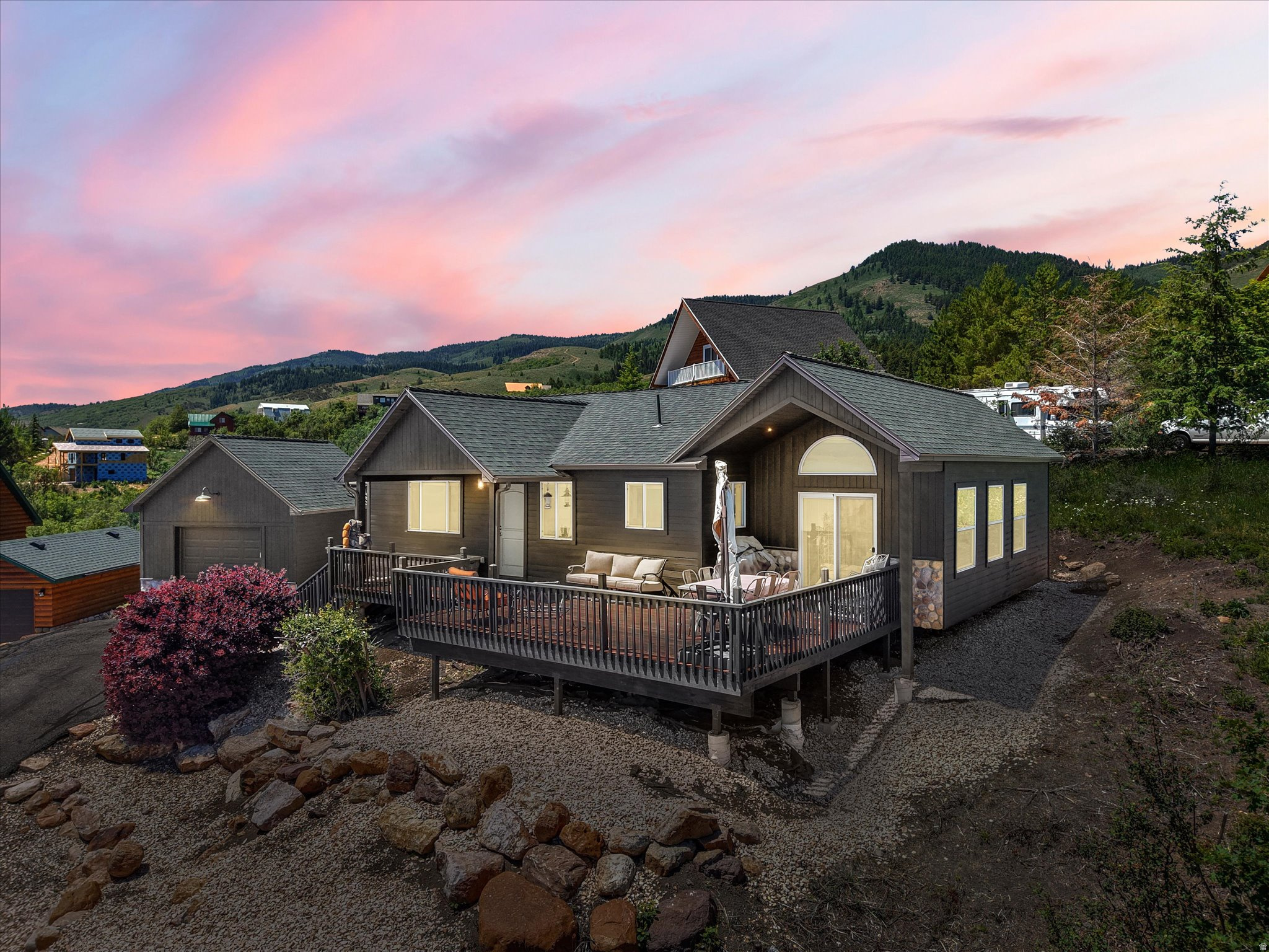 BEAR LAKE WEST - Residential