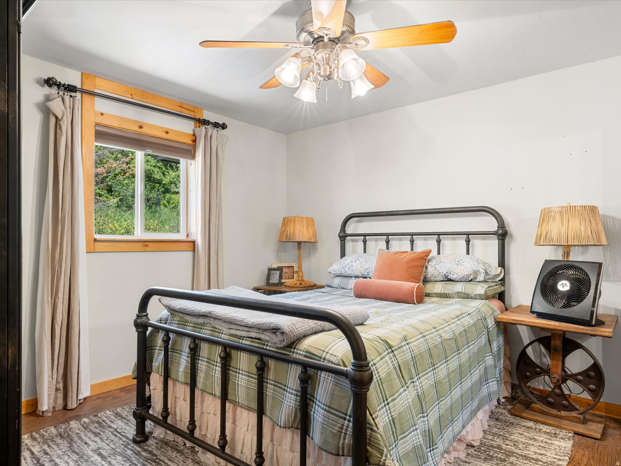 BEAR LAKE WEST - Residential