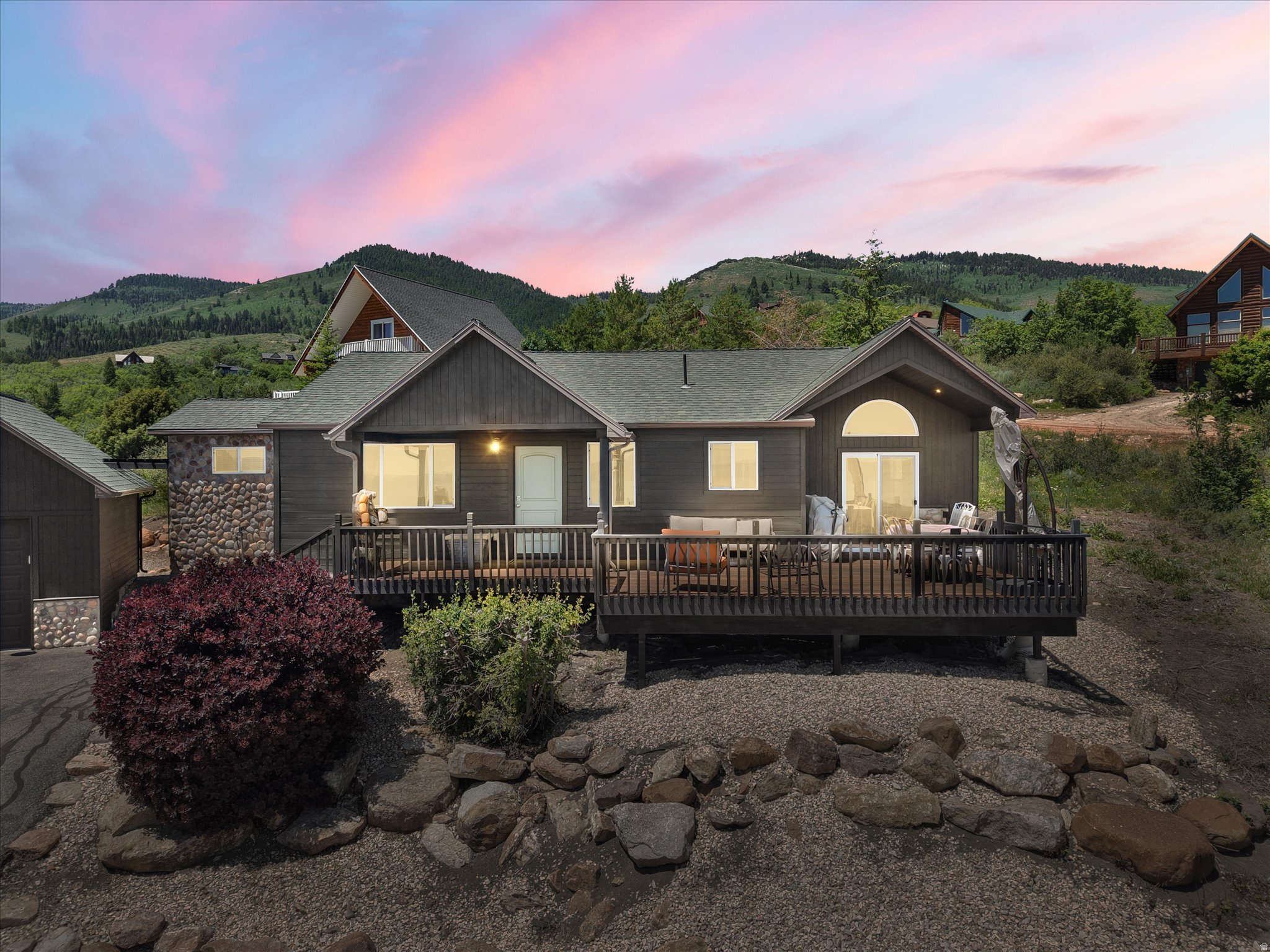 BEAR LAKE WEST - Residential