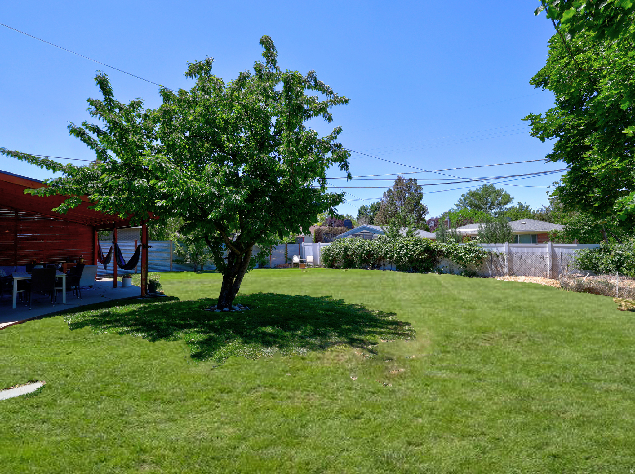 TERRACE VIEW - Residential