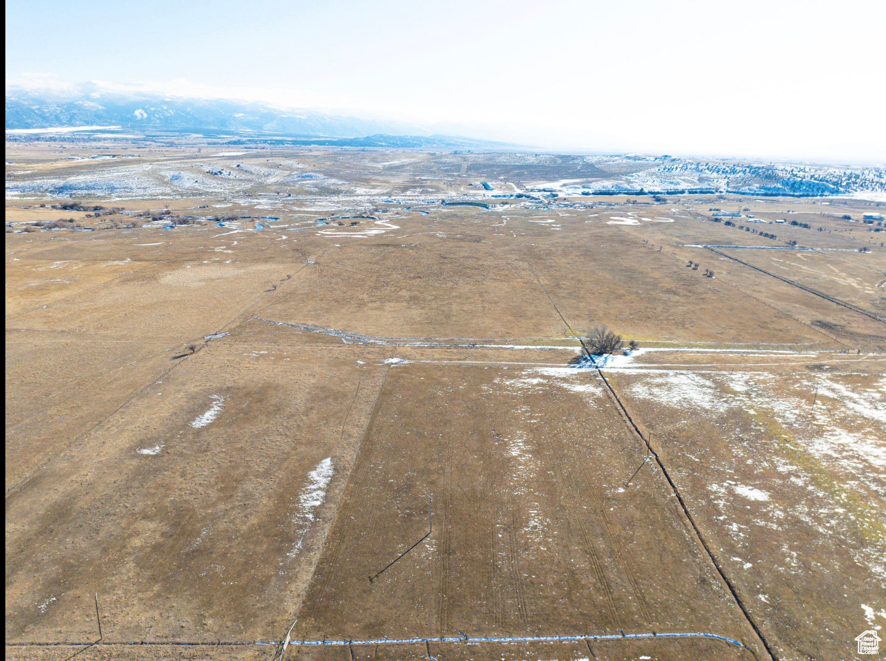 OAKER HILLS - Land