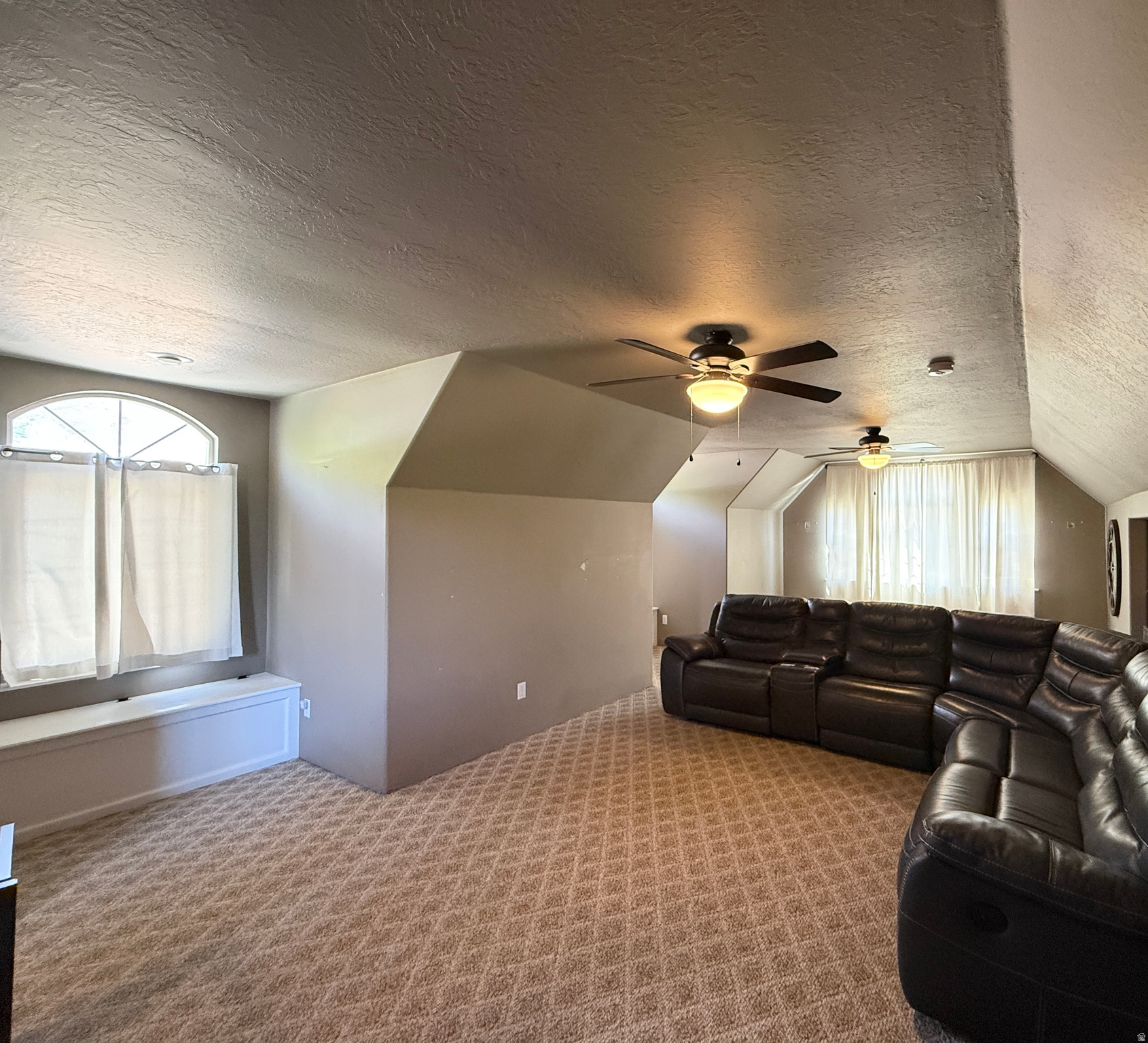 CANYON VIEW  EST - Residential