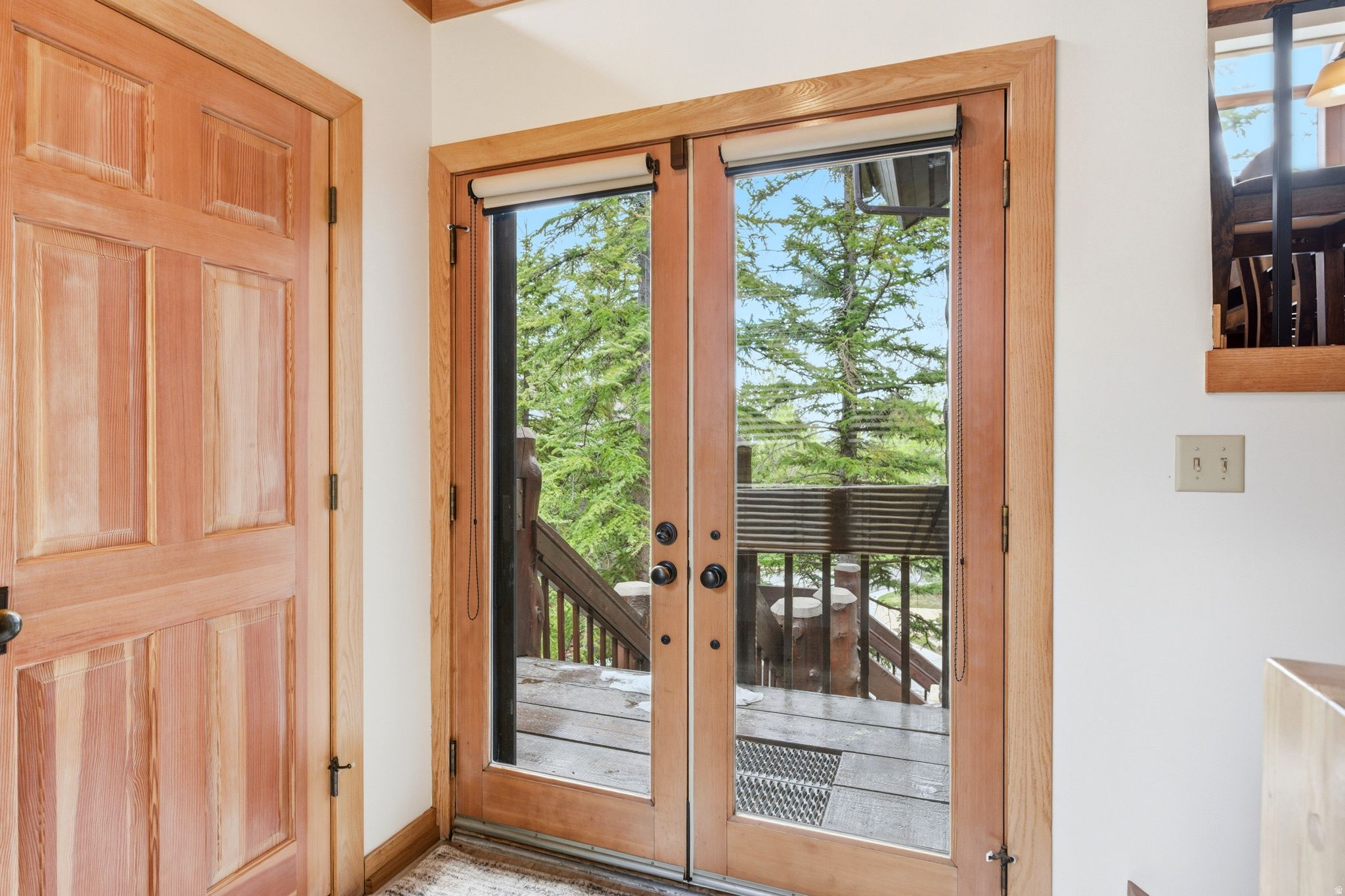 ASPEN HOLLOW CONDOS - Residential