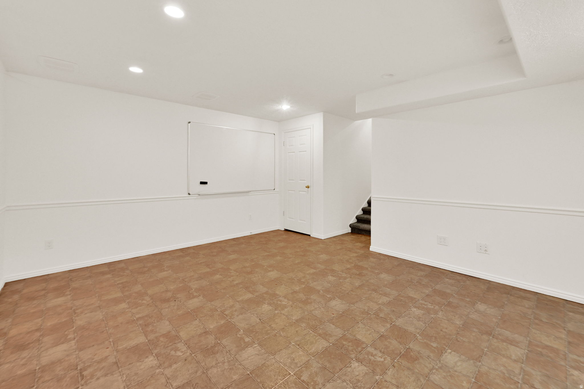 MILL HOLLOW - Residential