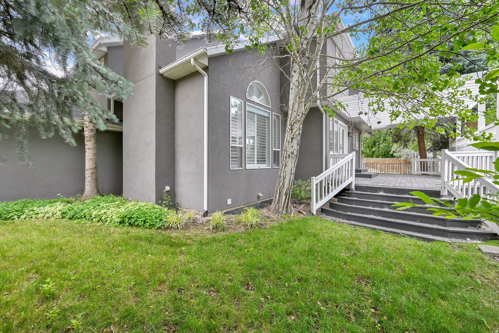MILL HOLLOW - Residential