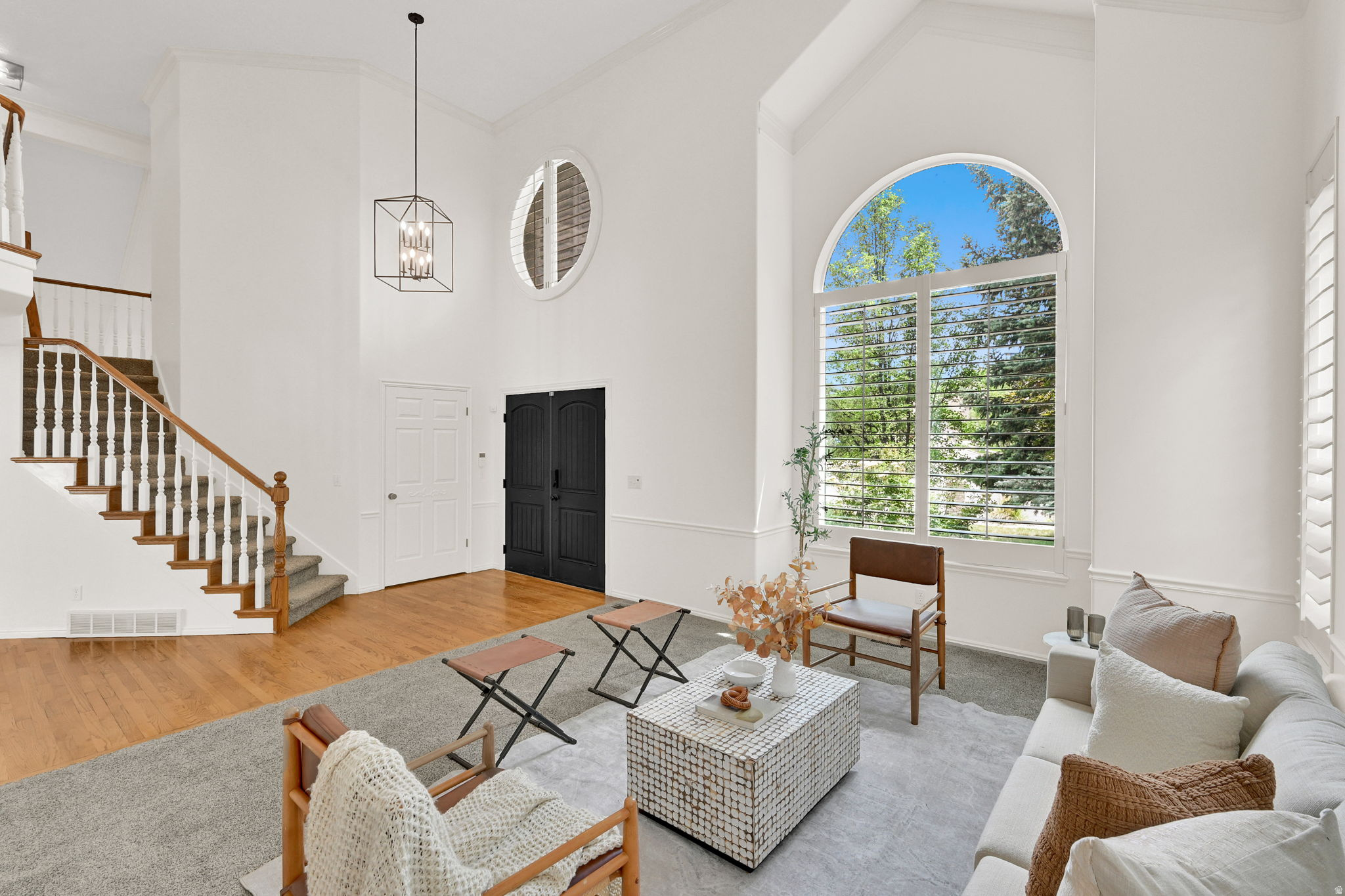 MILL HOLLOW - Residential