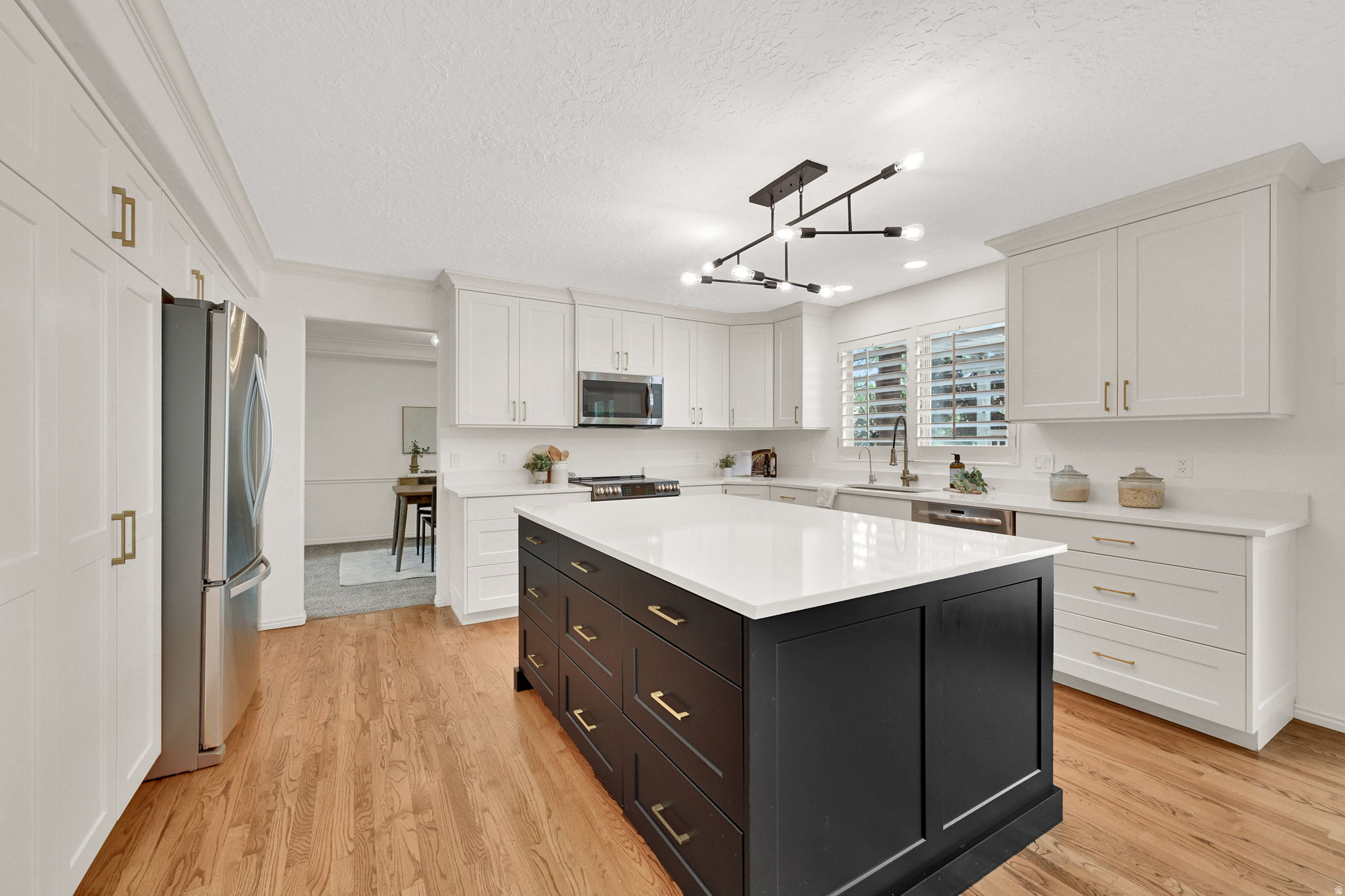 MILL HOLLOW - Residential