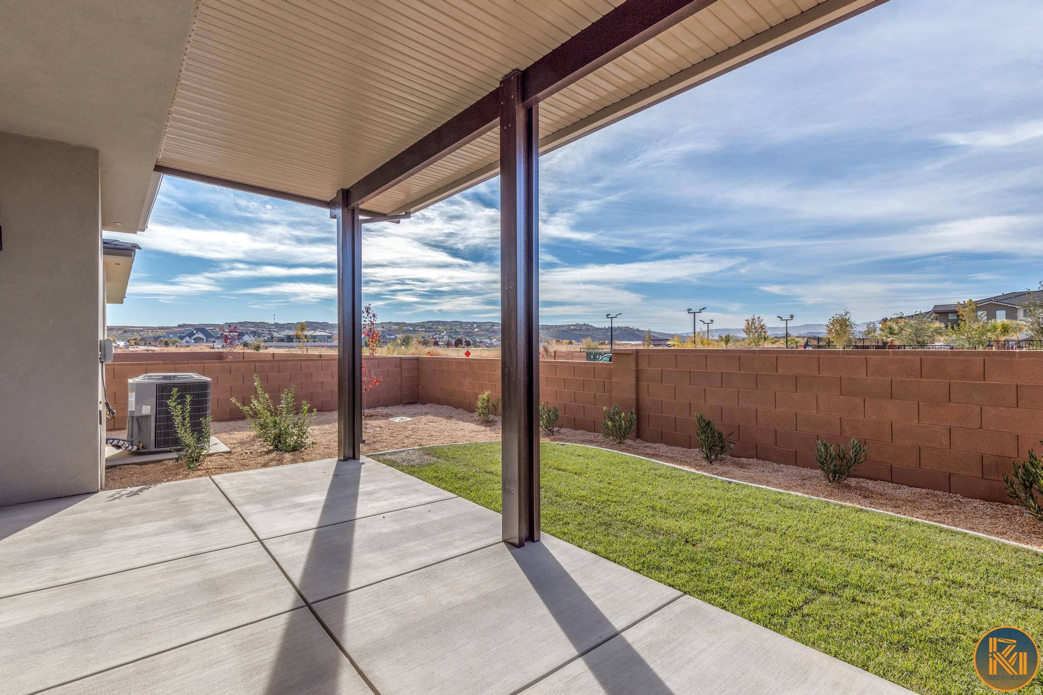 WOODLAND ESTATES PATIO HOMES PH 2 - Residential