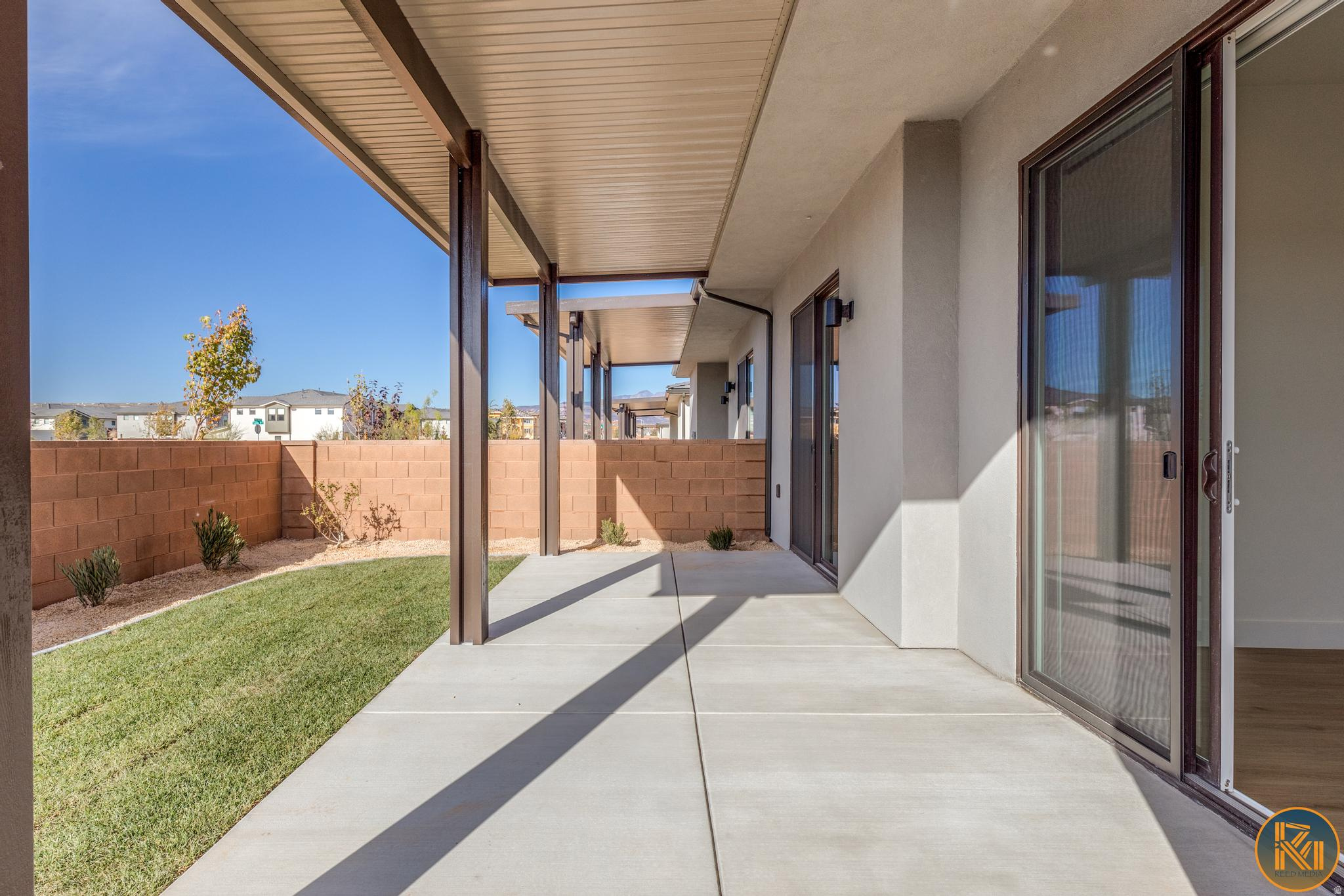 WOODLAND ESTATES PATIO HOMES PH 2 - Residential