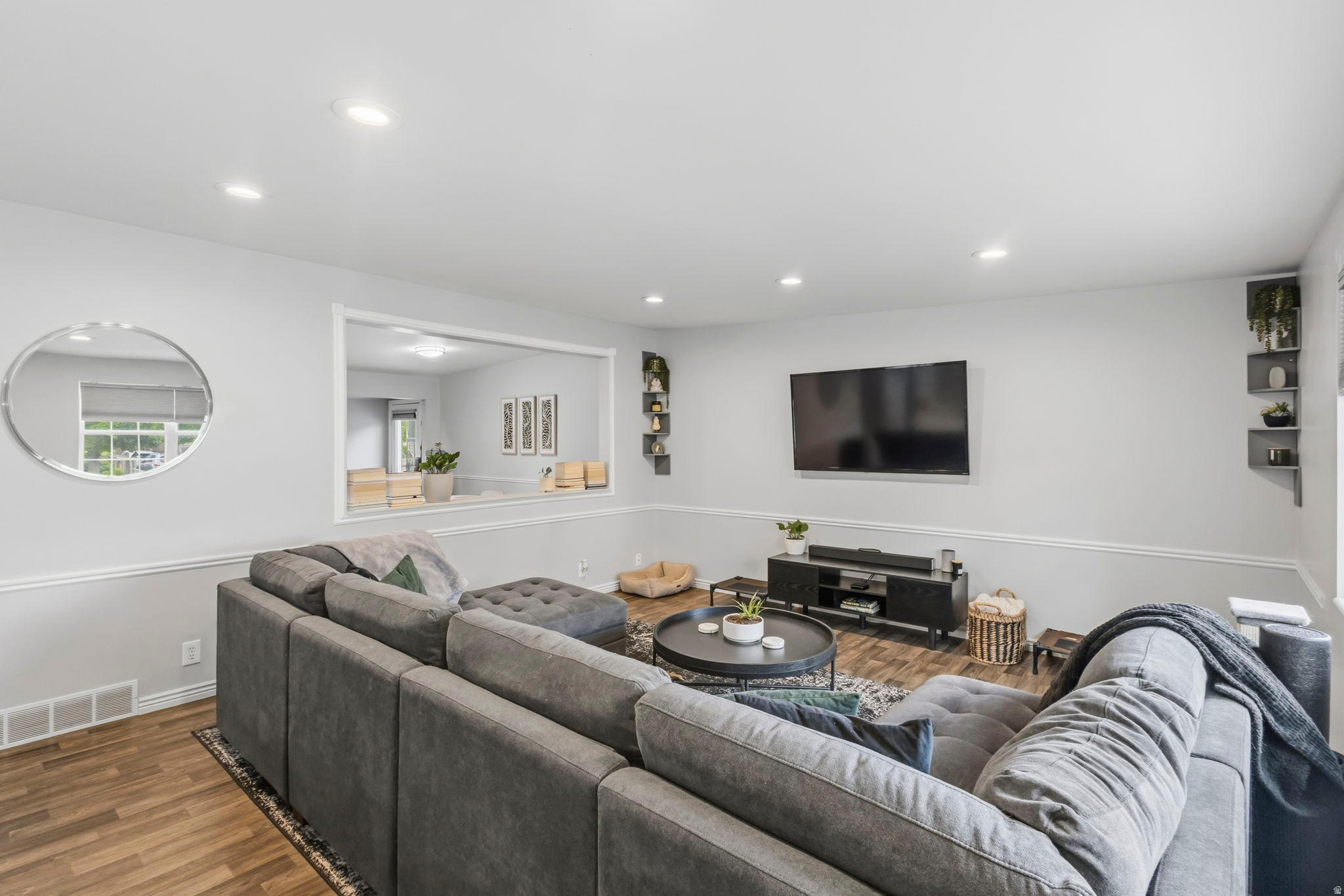 SCOTTSVILLE SUB - Residential
