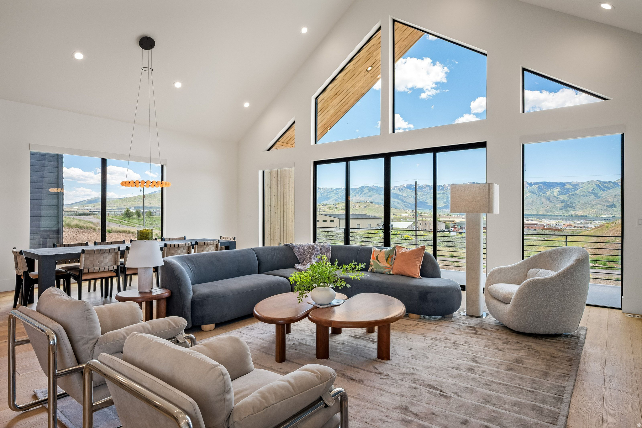 SILVER CREEK ESTATES - Residential
