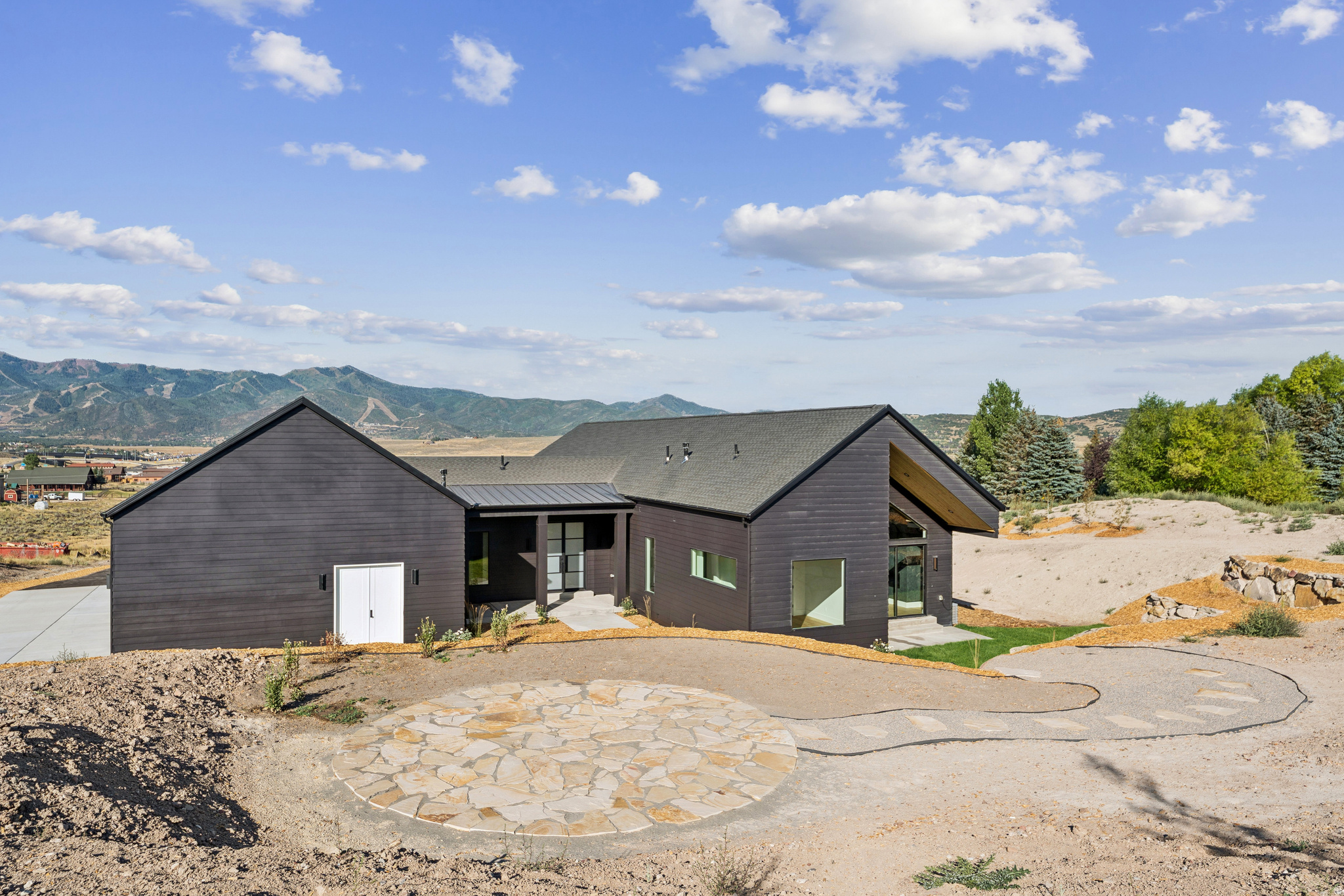 SILVER CREEK ESTATES - Residential