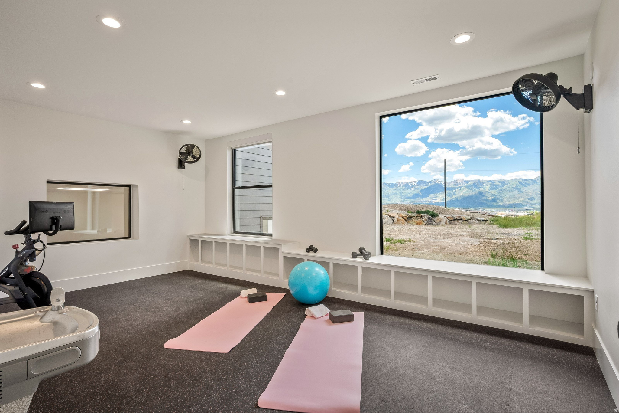 SILVER CREEK ESTATES - Residential