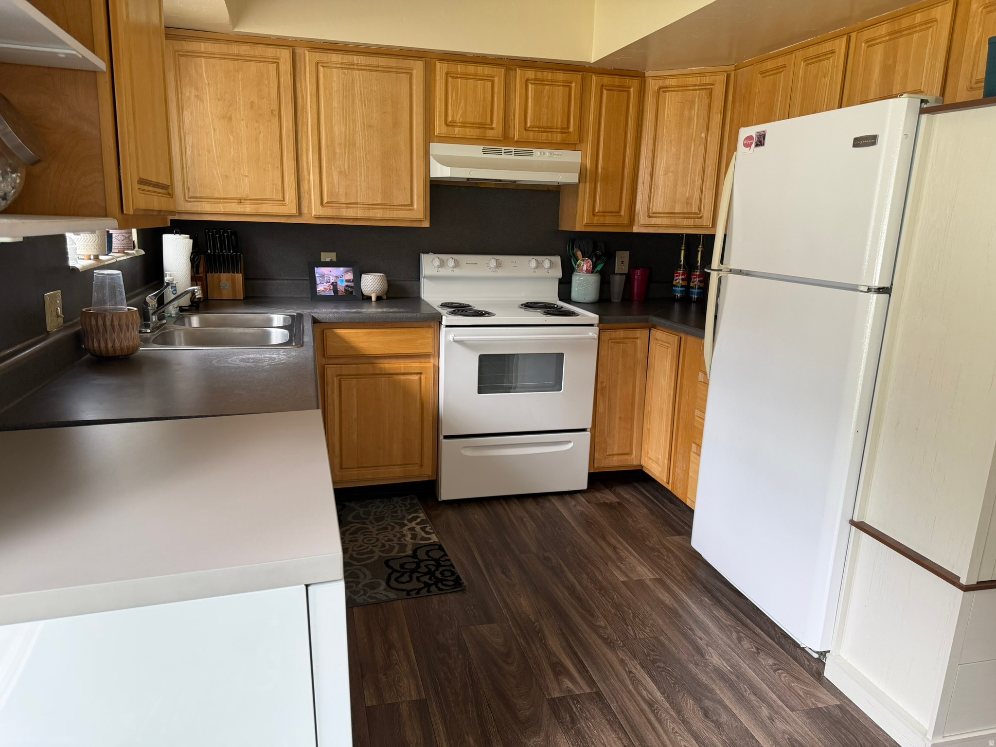 SUNNYBROOKE PLAT B - Residential