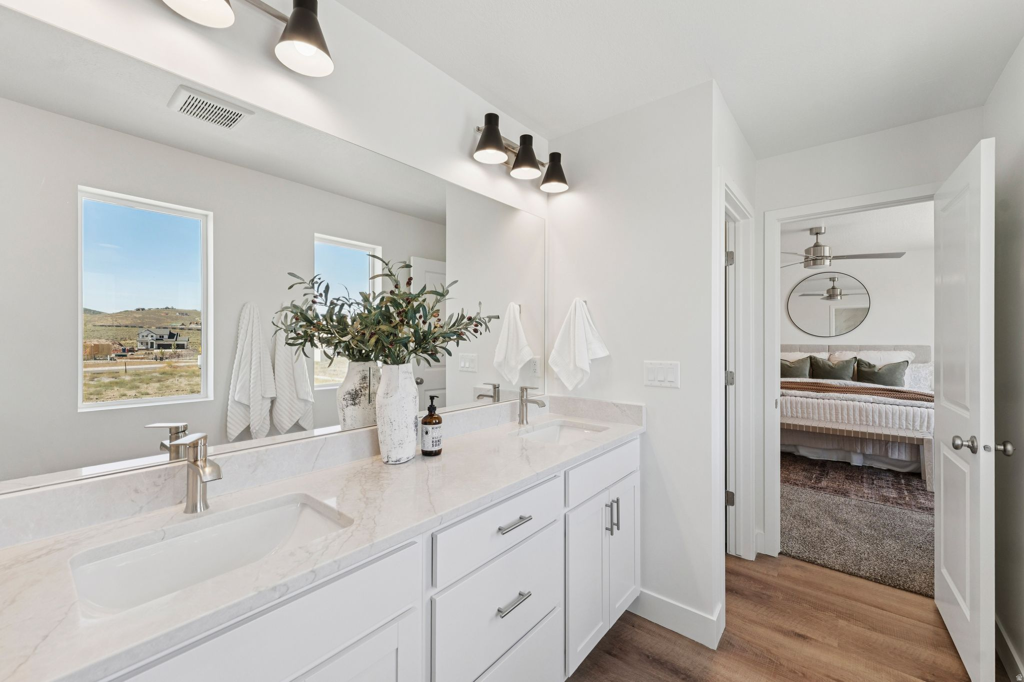 SILVER CREEK - Residential