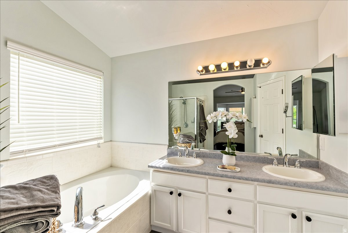 DIAMOND SUMMIT UNIT 1 - Residential