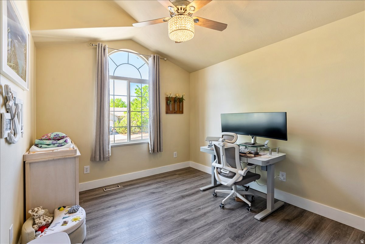 DIAMOND SUMMIT UNIT 1 - Residential