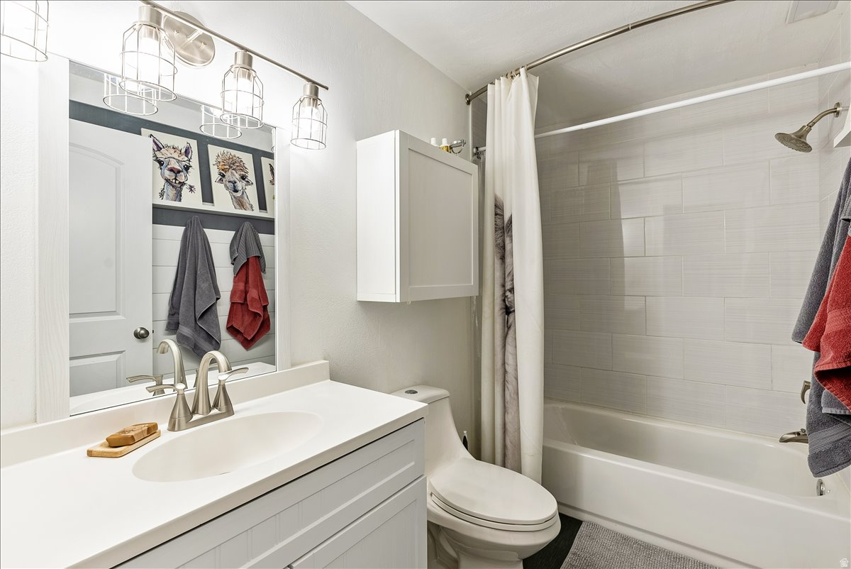 DIAMOND SUMMIT UNIT 1 - Residential