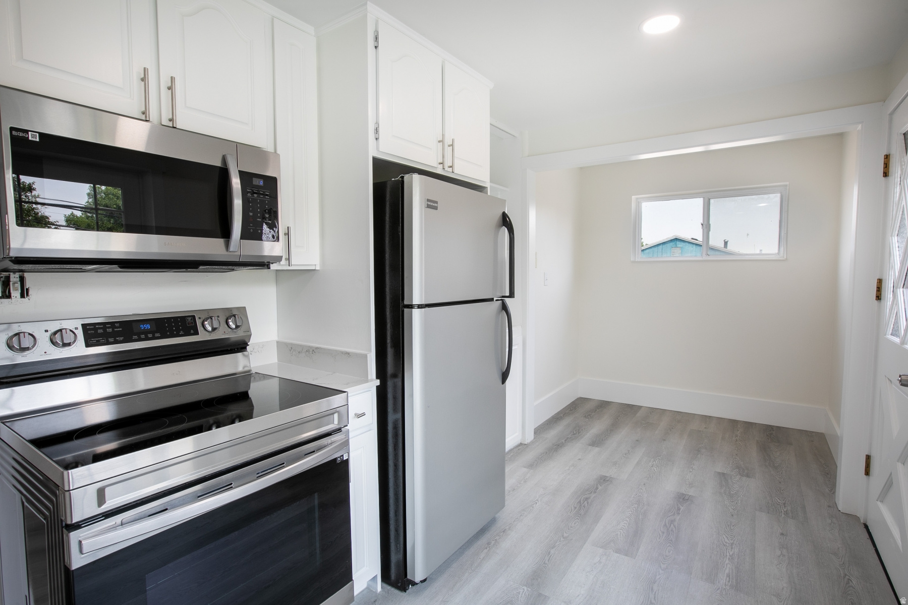LAKE RIDGE - Residential