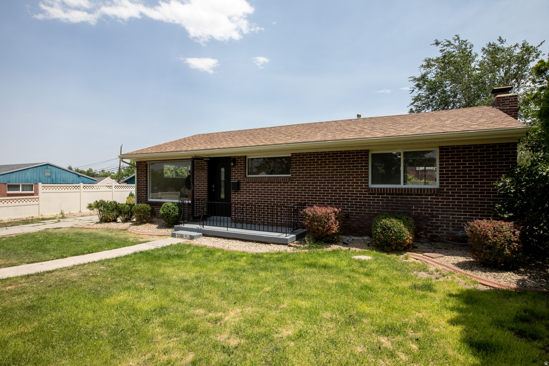 LAKE RIDGE - Residential