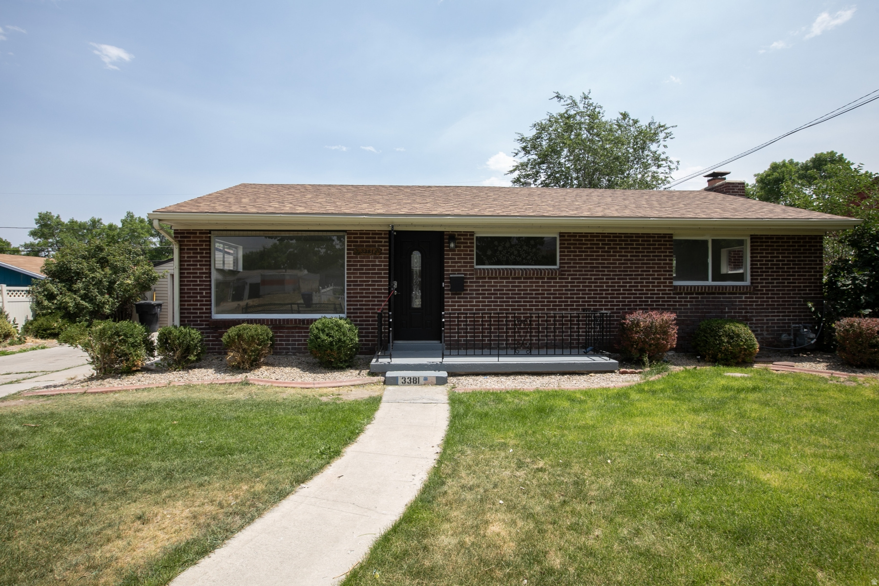 LAKE RIDGE - Residential