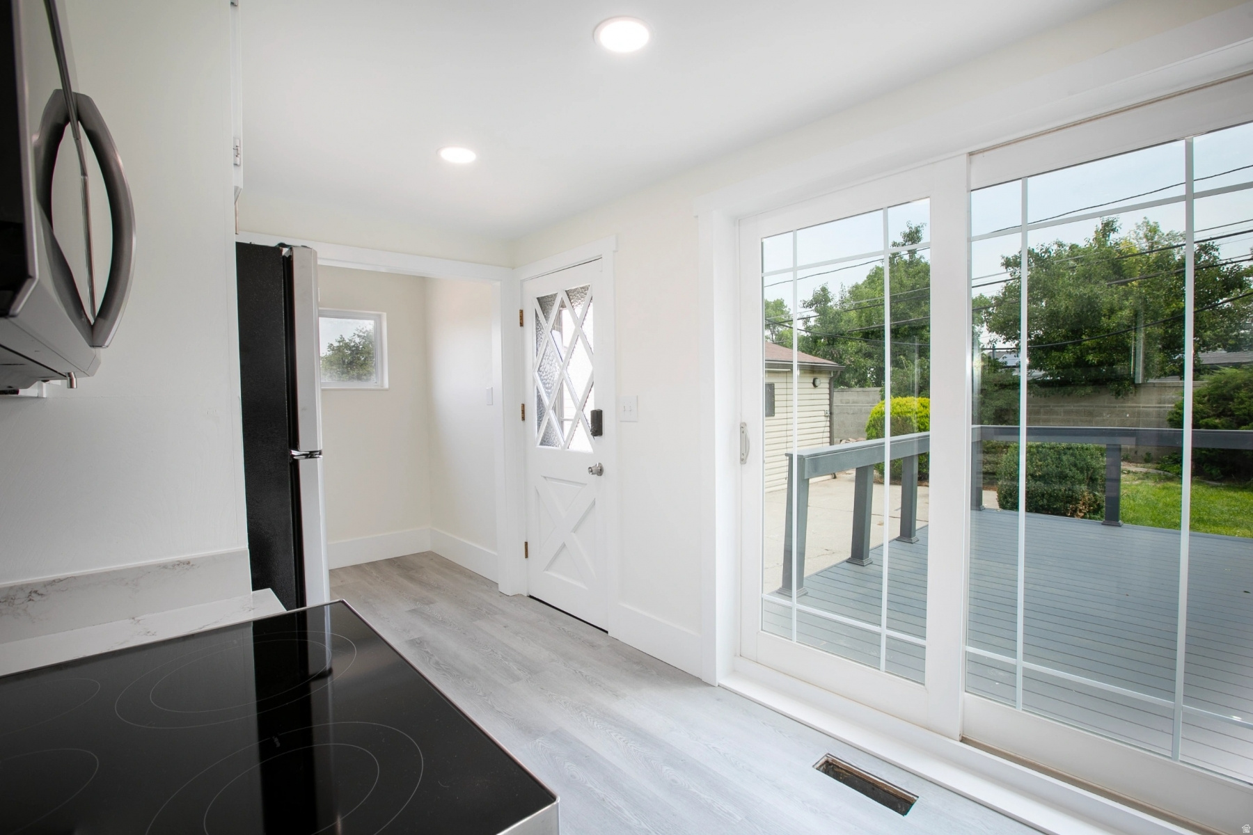 LAKE RIDGE - Residential