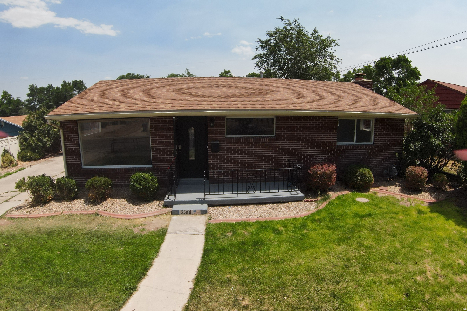 LAKE RIDGE - Residential