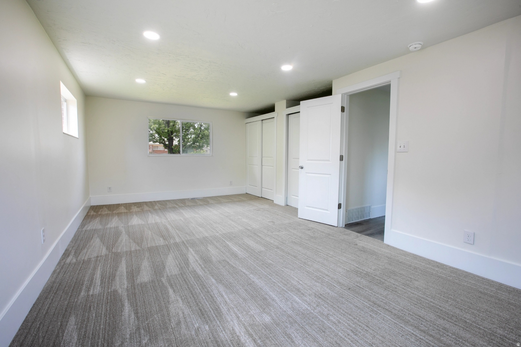 LAKE RIDGE - Residential
