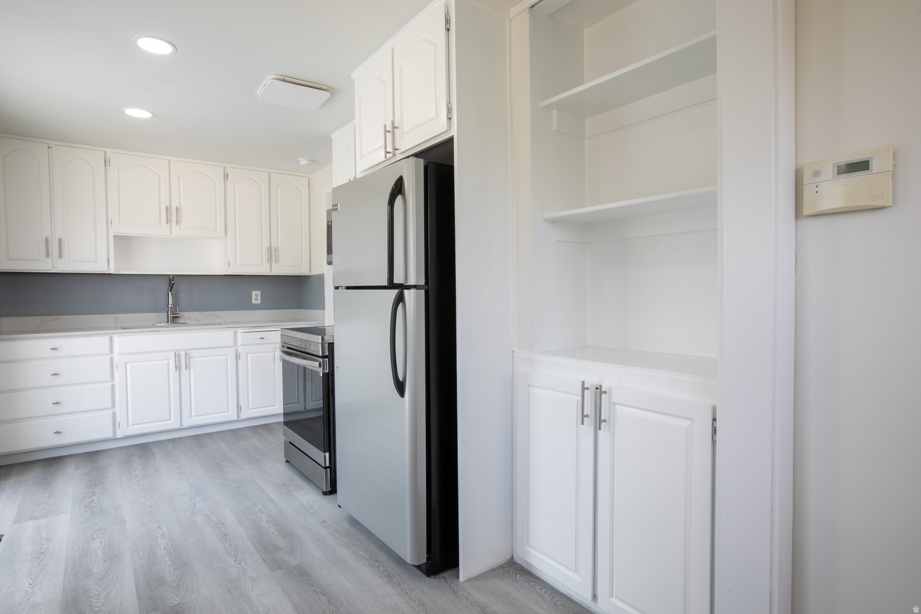 LAKE RIDGE - Residential