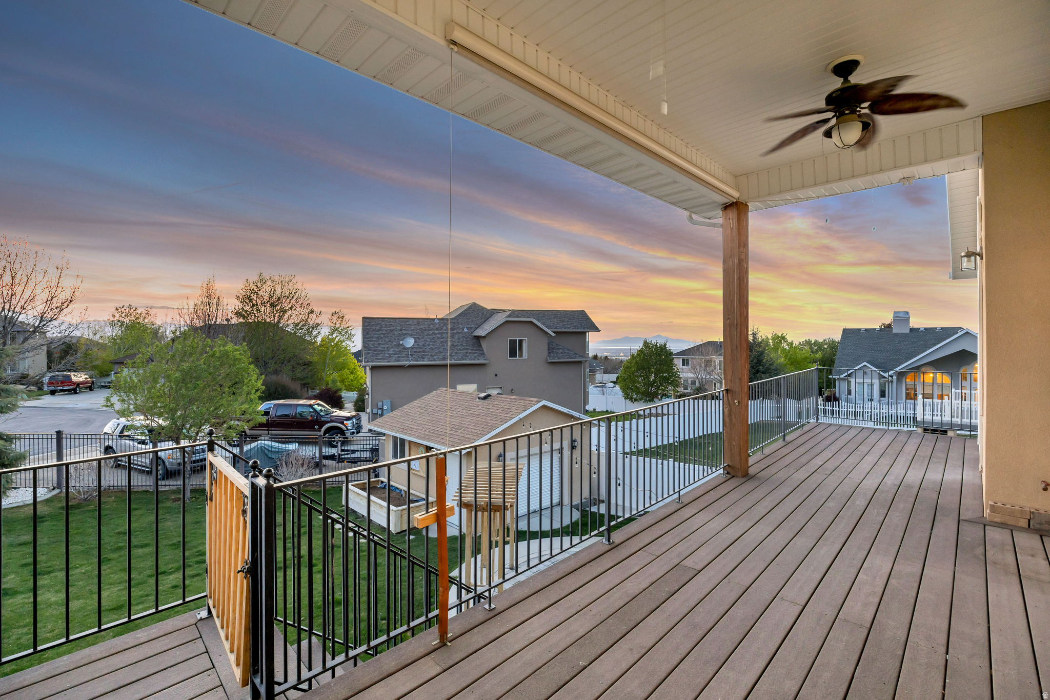 ELK RIDGE - Residential