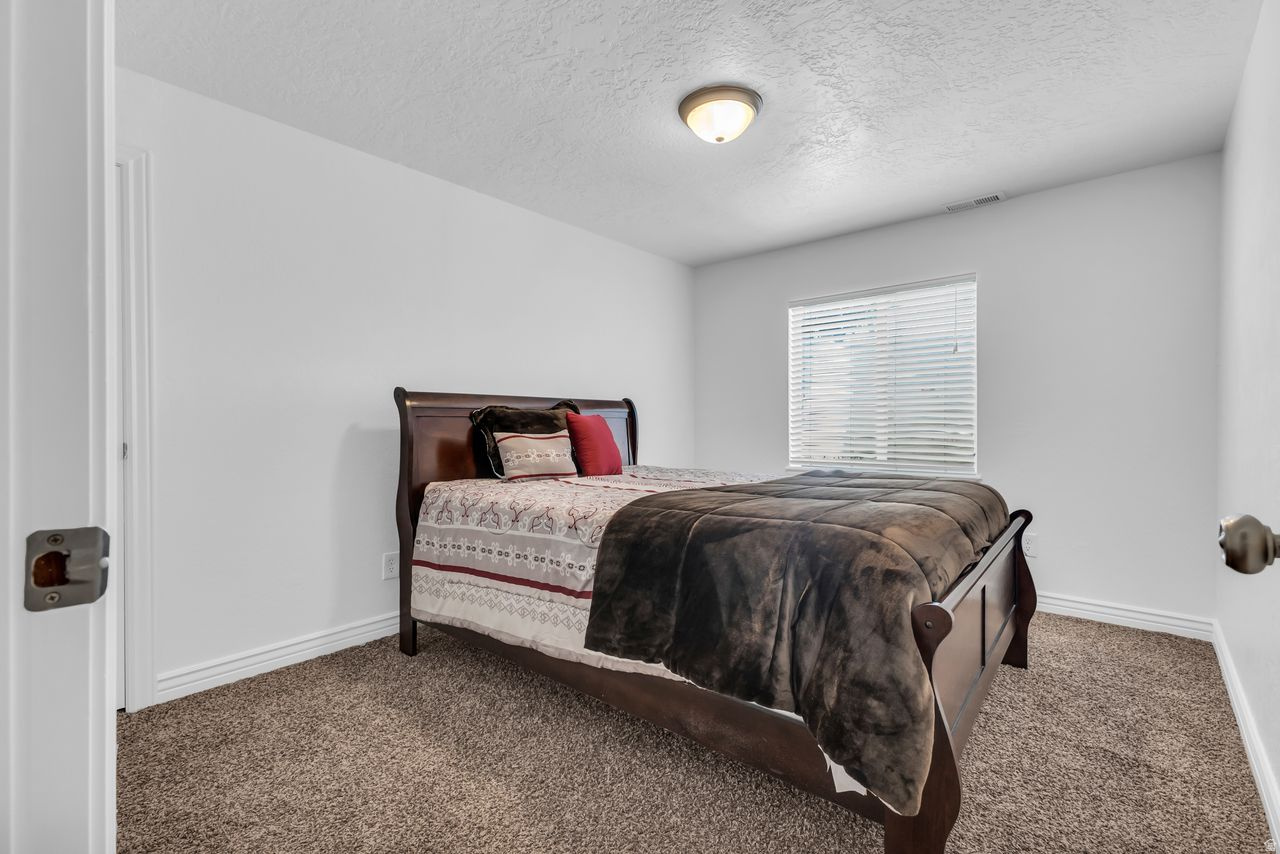NORTH RANCH - Residential