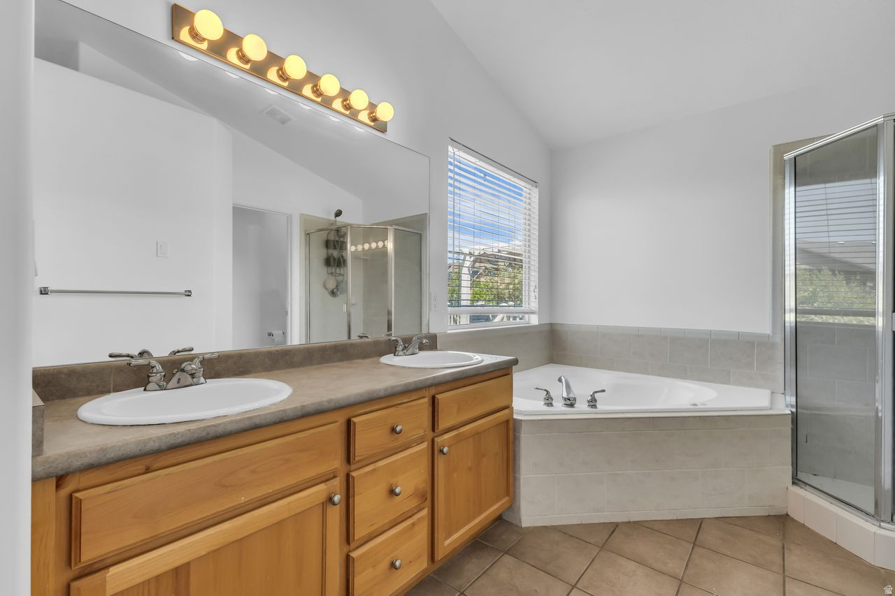 NORTH RANCH - Residential
