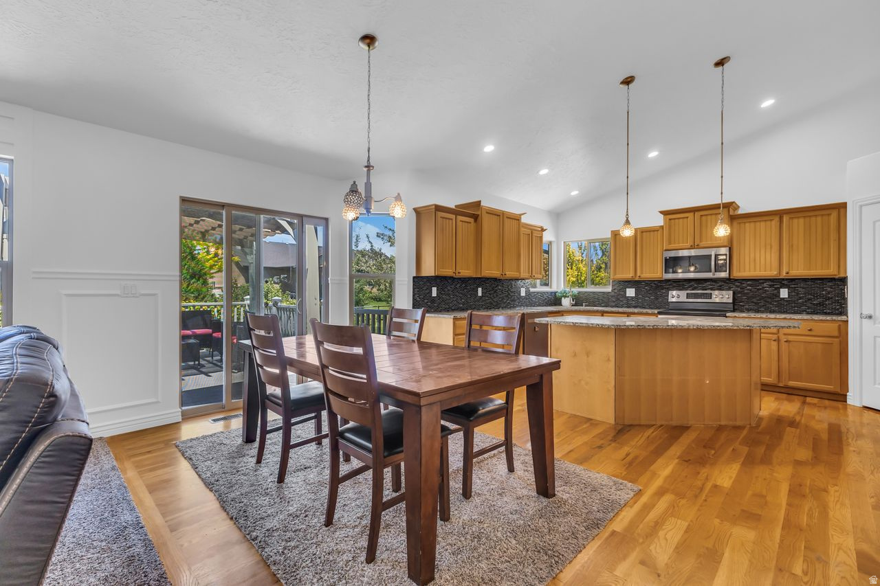 NORTH RANCH - Residential
