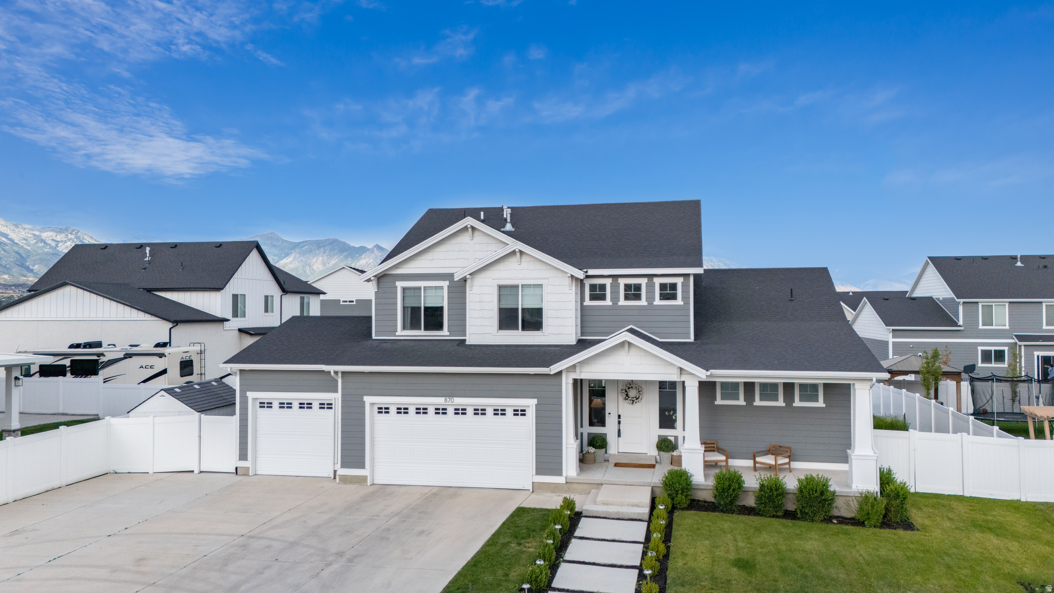 SPRING RANCH - Residential